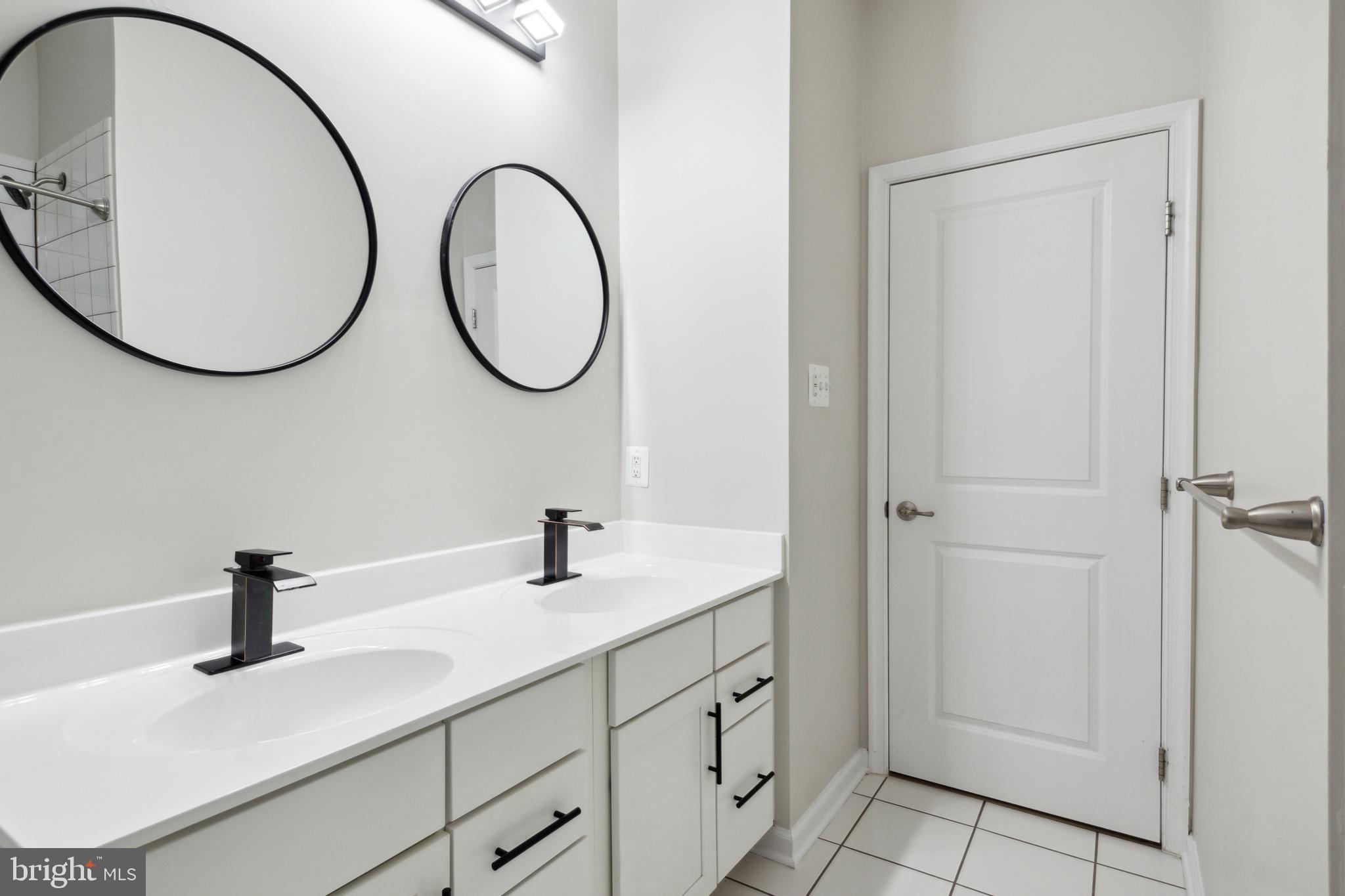 JEFFERSON PLACE - Residential