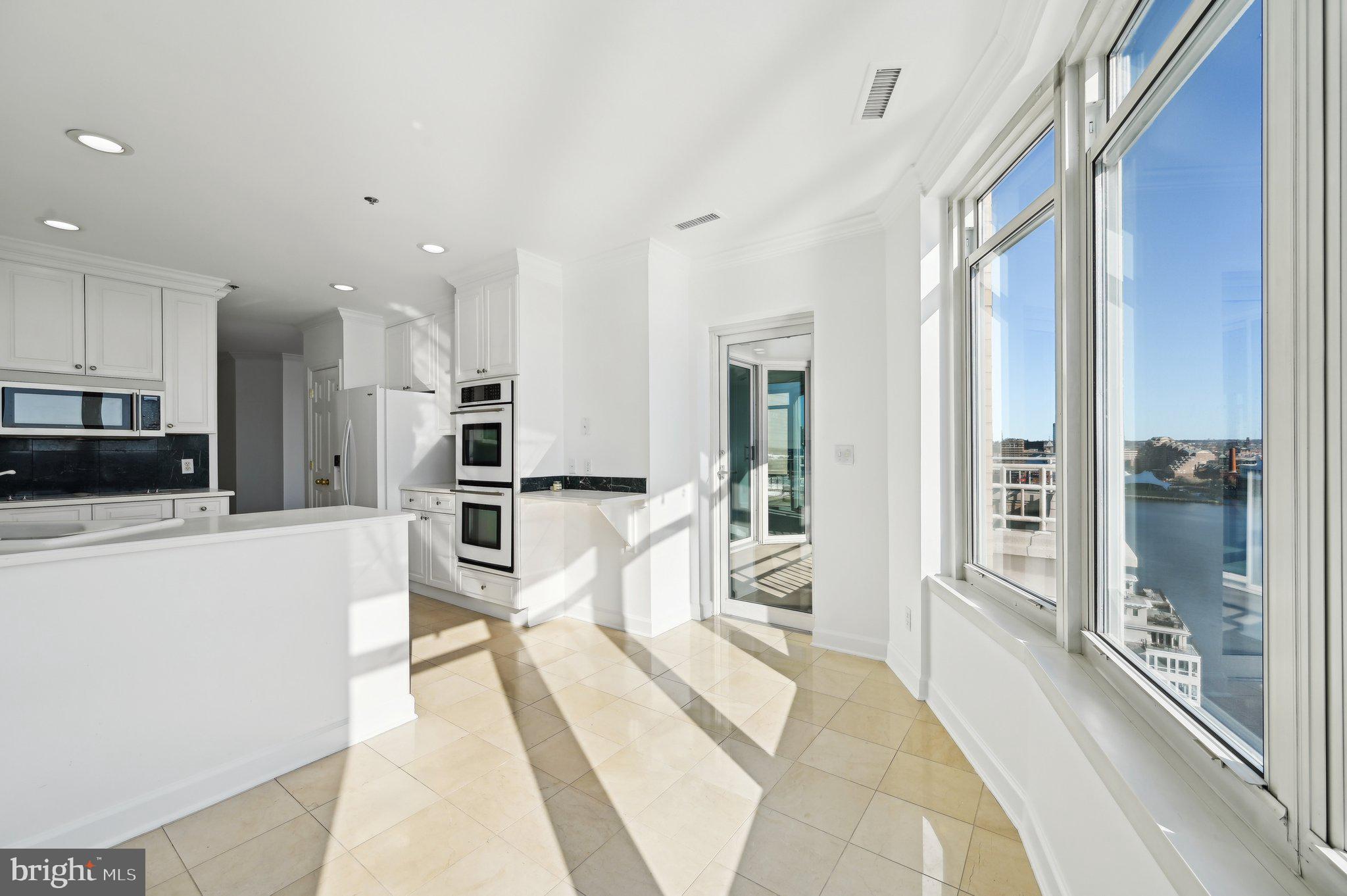 HARBORVIEW - Residential