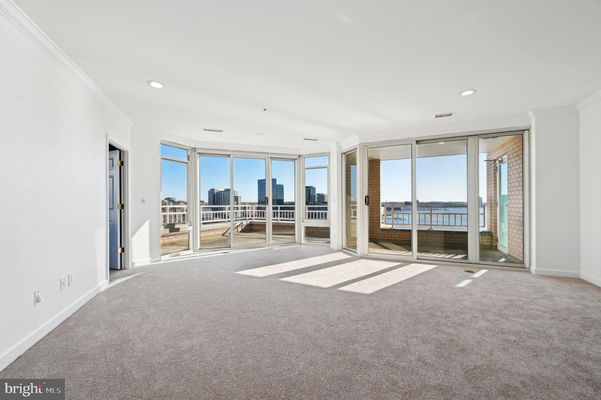 HARBORVIEW - Residential