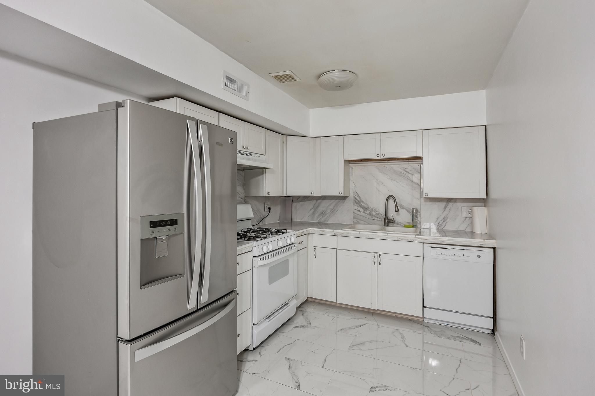 411 STILES AVENUE C12 C-12