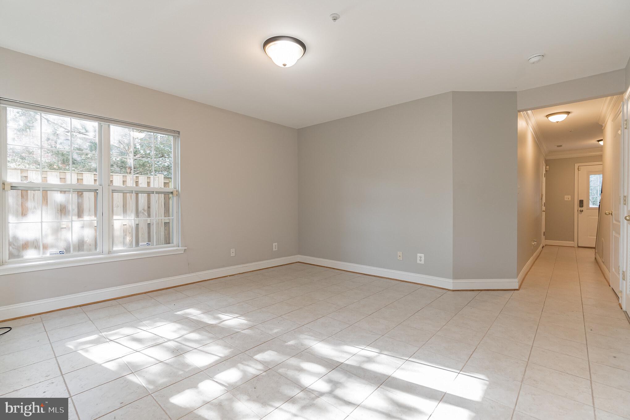 CAMERON PARK - Residential Lease