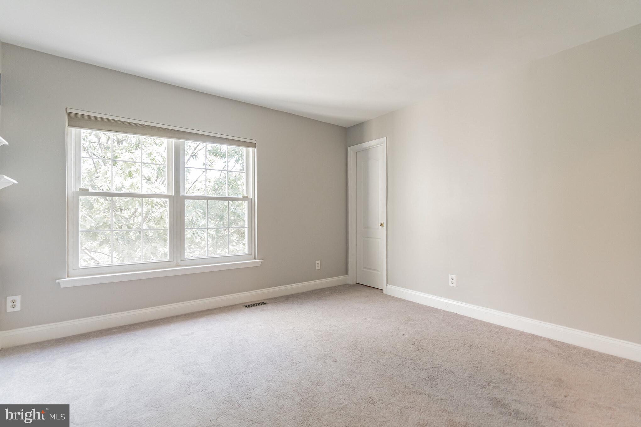 CAMERON PARK - Residential Lease