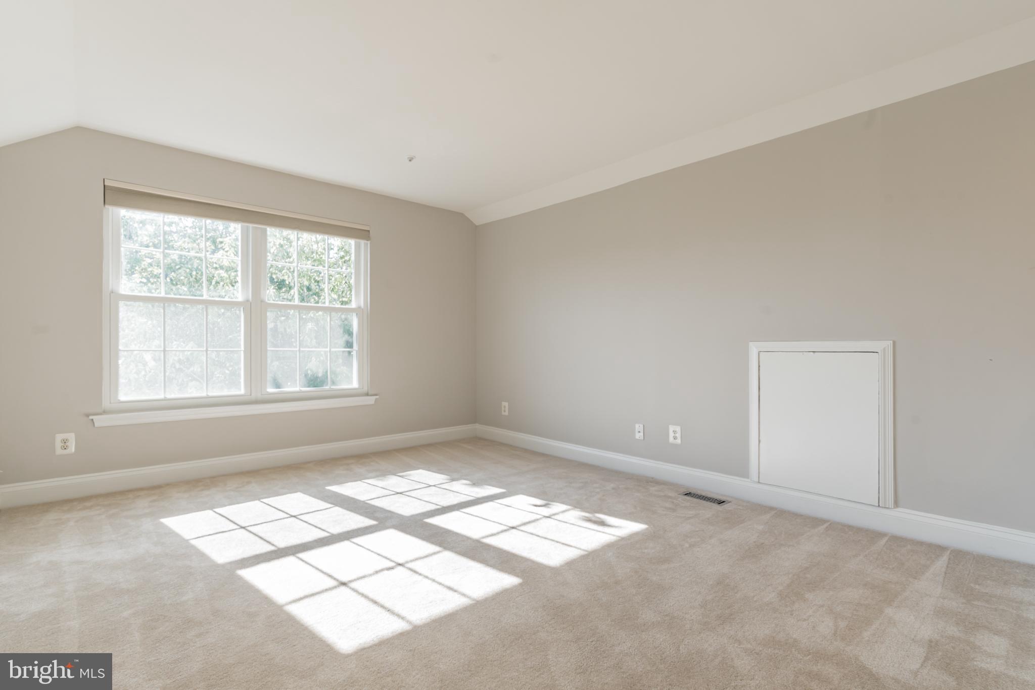 CAMERON PARK - Residential Lease