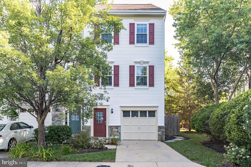 Completely updated end unit townhouse in the Townes at Cameron Parke! 3 complete levels with loft bedroom on the 4th. Hardwoods throughout living and kitchen with carpets in the bedrooms. Eat-in kitchen with stainless steel appliances. Two private outdoor areas! Deck off of the kitchen as well as a fenced-in patio backyard off of the entry level. One car garage, driveway, and on street parking space. Tasteful updates, spacious closets, and windows galore! This cheery home is sure to go fast!