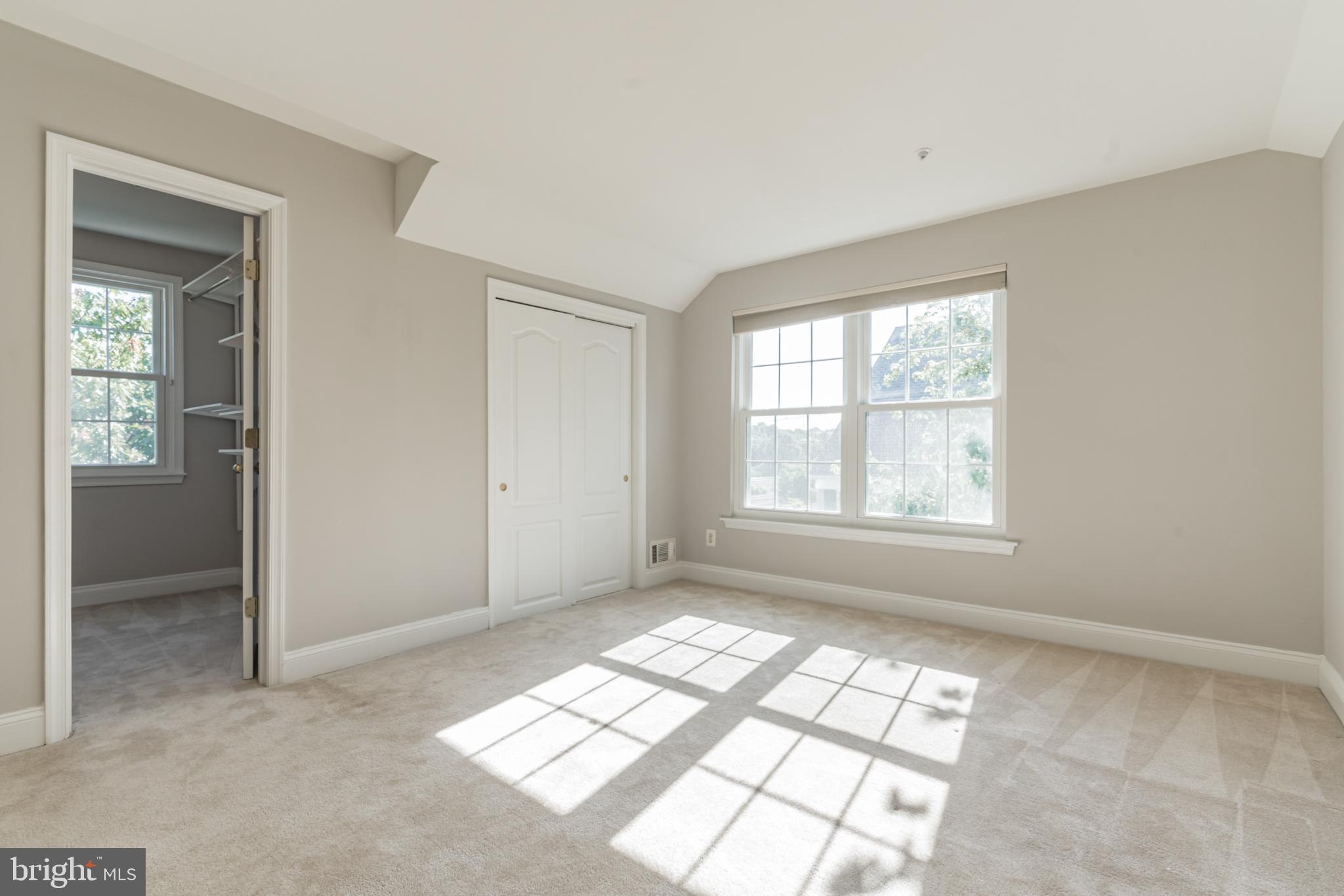 CAMERON PARK - Residential Lease