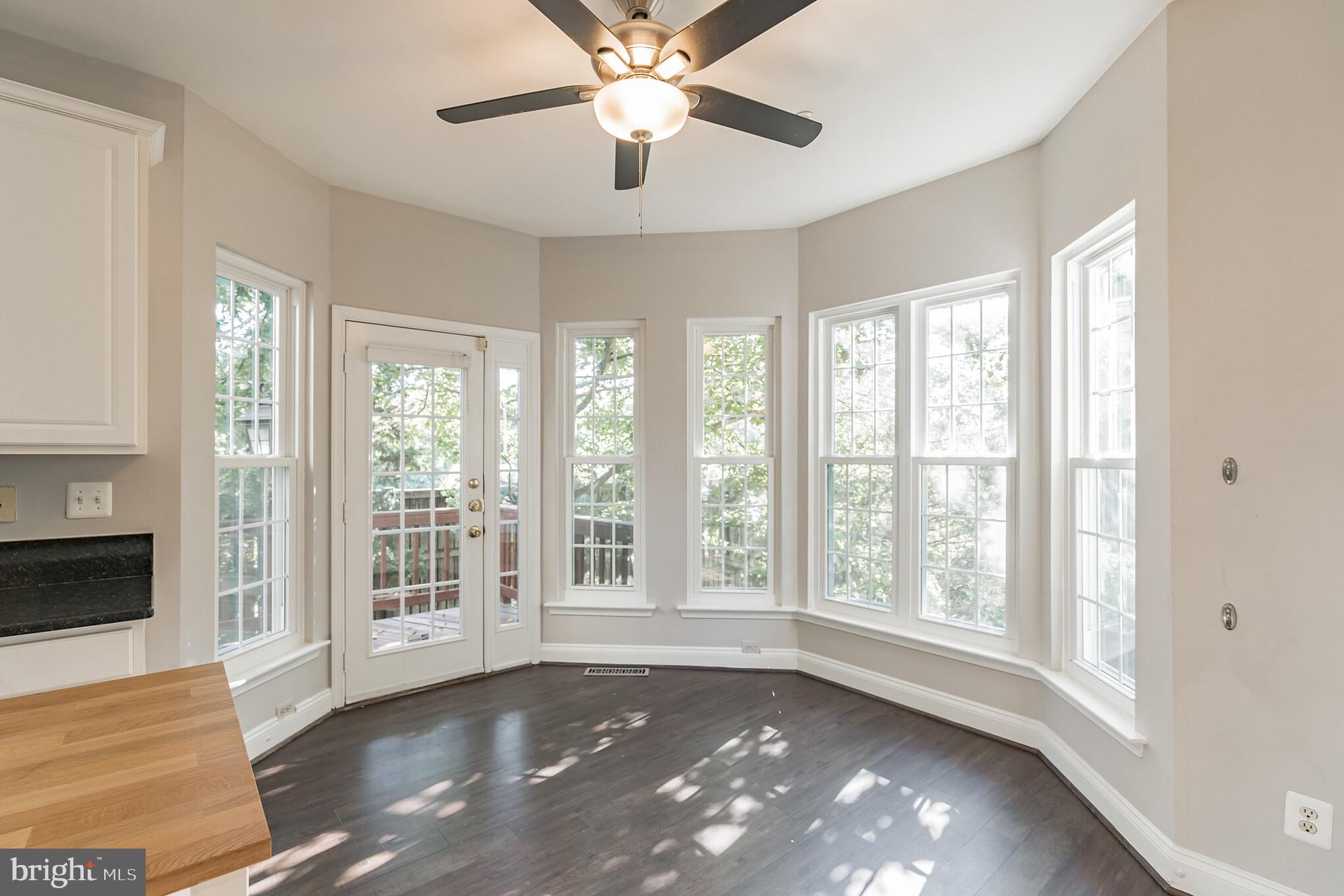 CAMERON PARK - Residential Lease