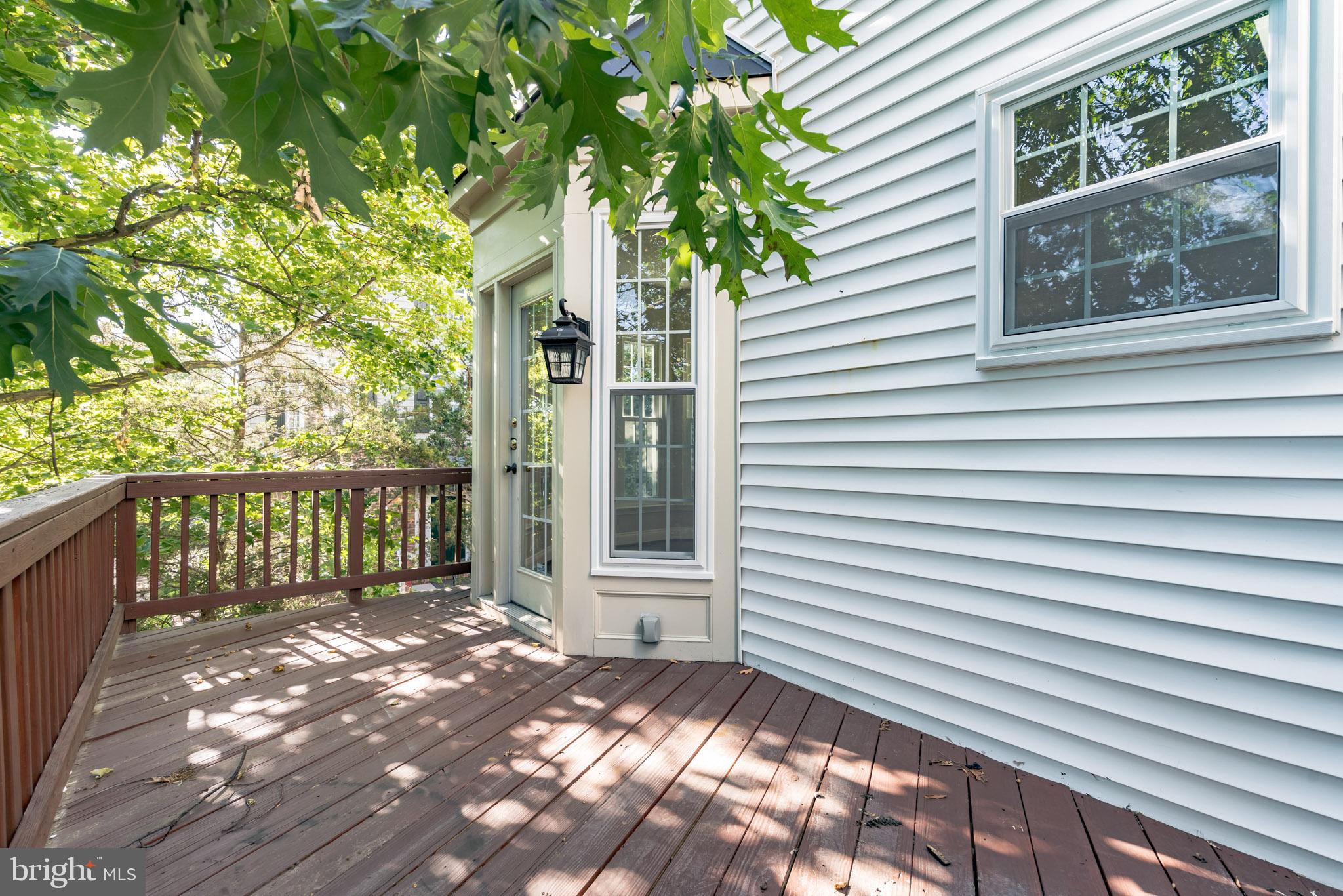 CAMERON PARK - Residential Lease