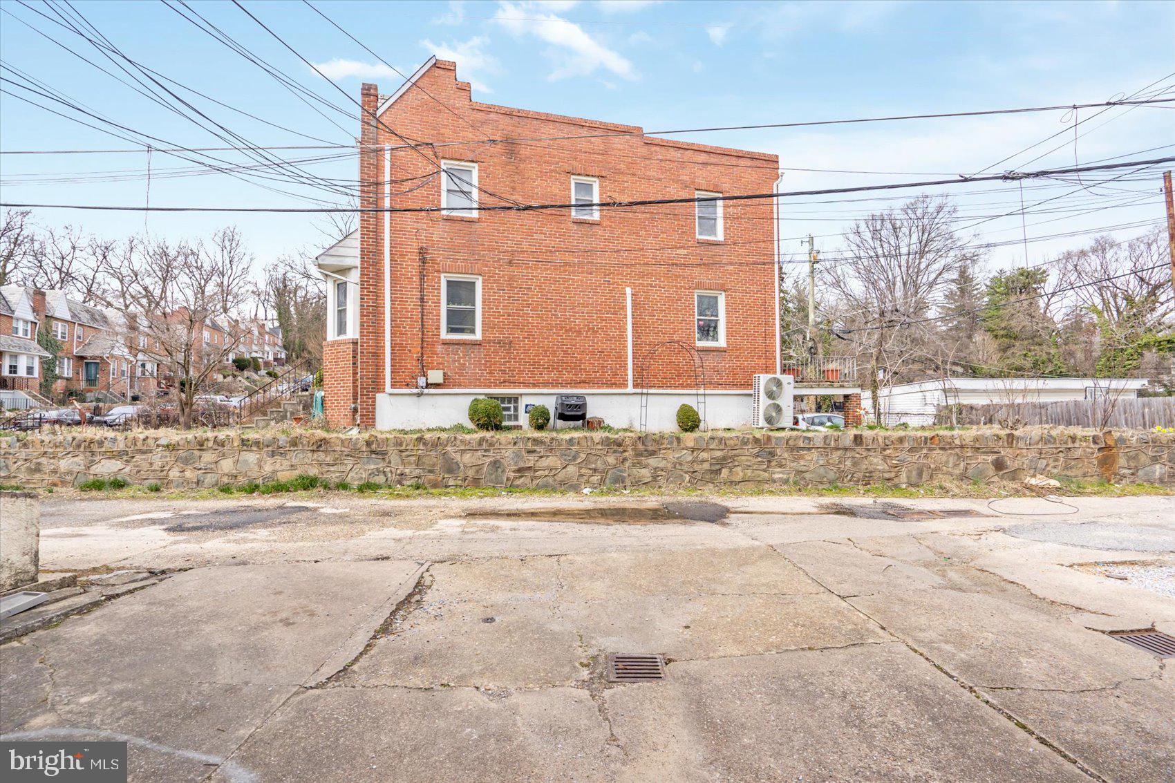 CATONSVILLE - Residential