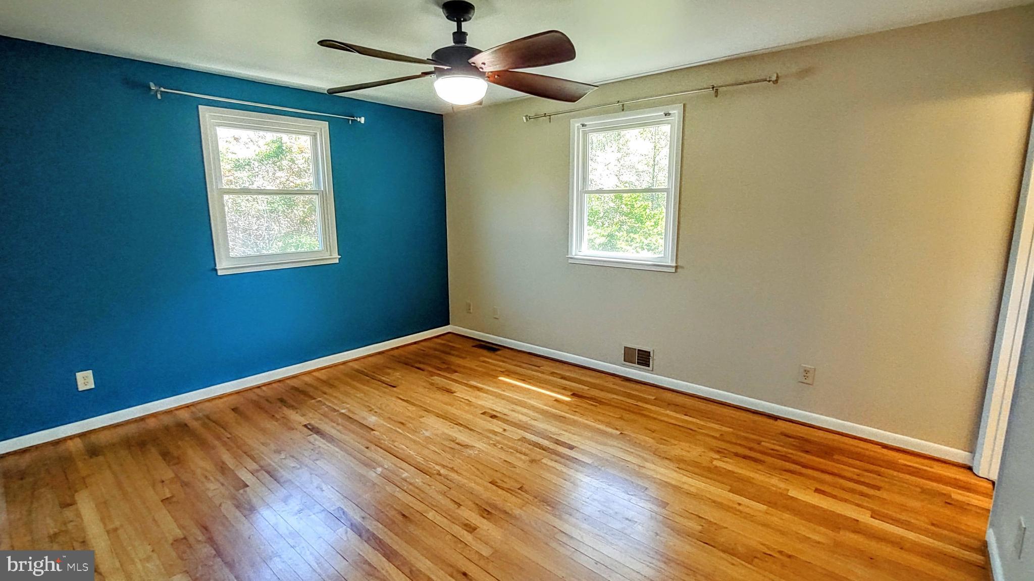 RED HILL - Residential