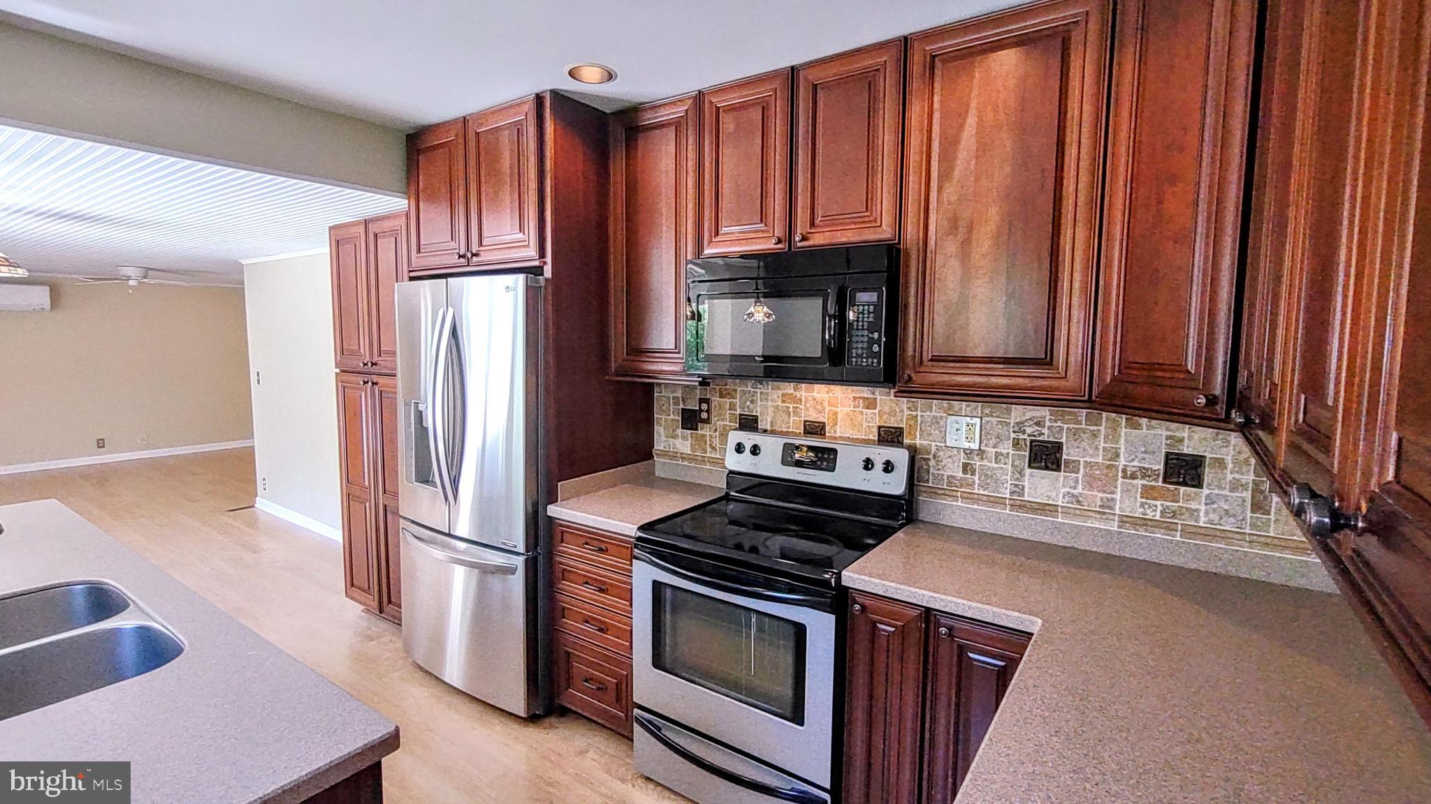 RED HILL - Residential