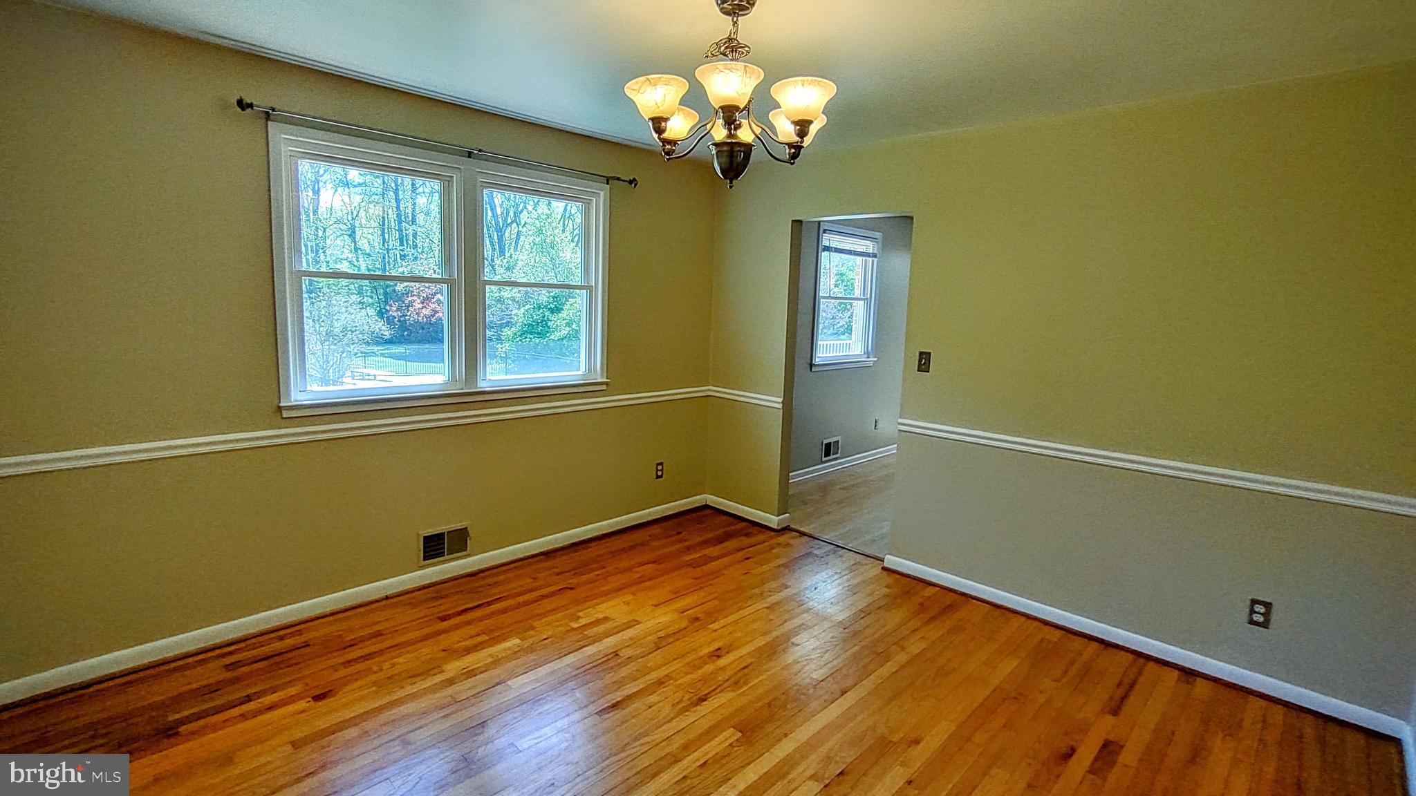 RED HILL - Residential