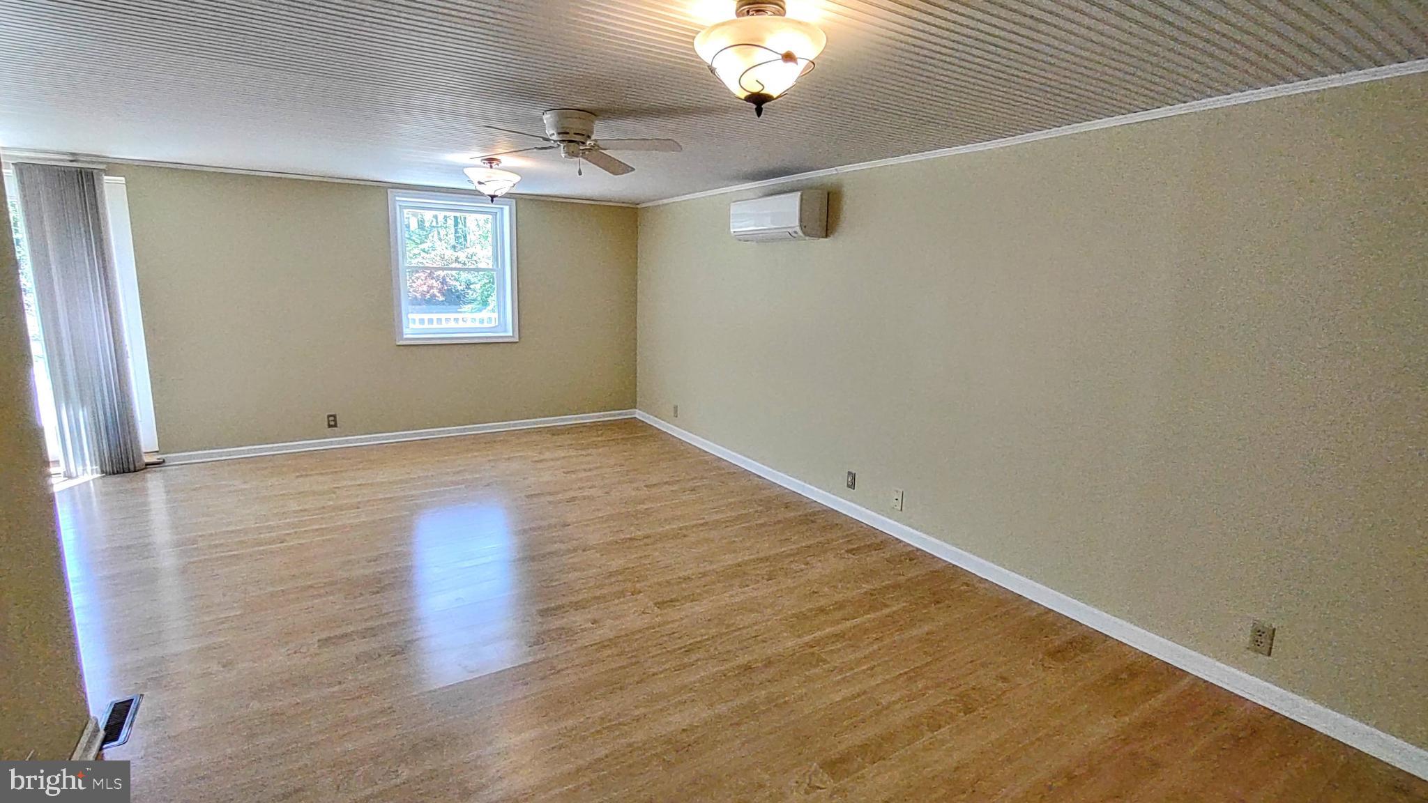 RED HILL - Residential