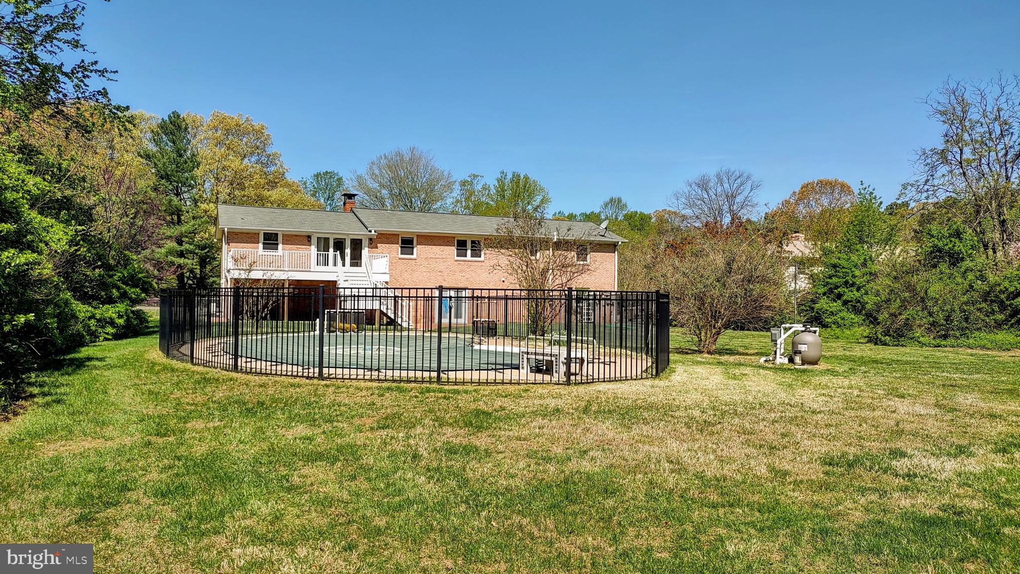 RED HILL - Residential