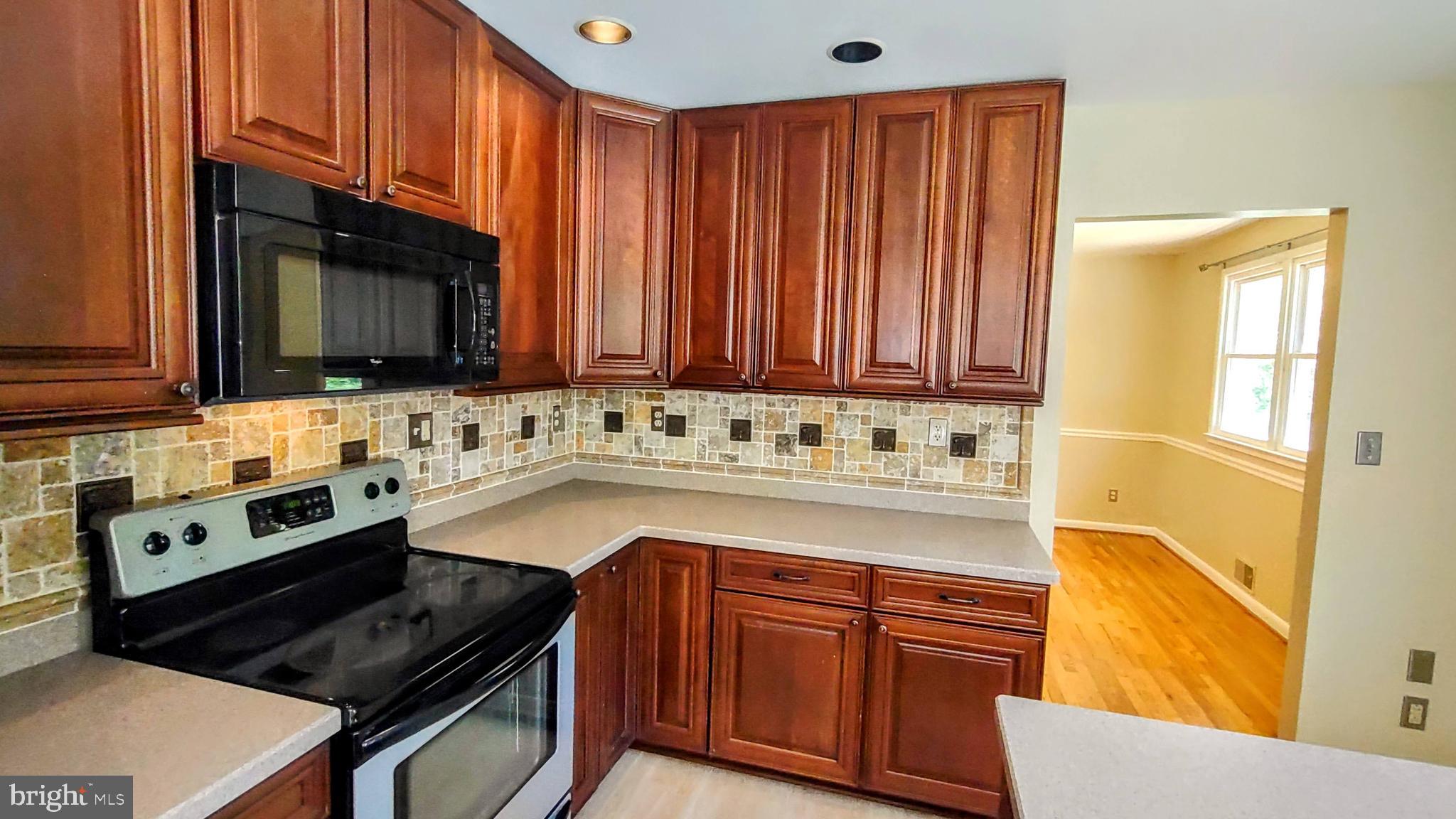 RED HILL - Residential