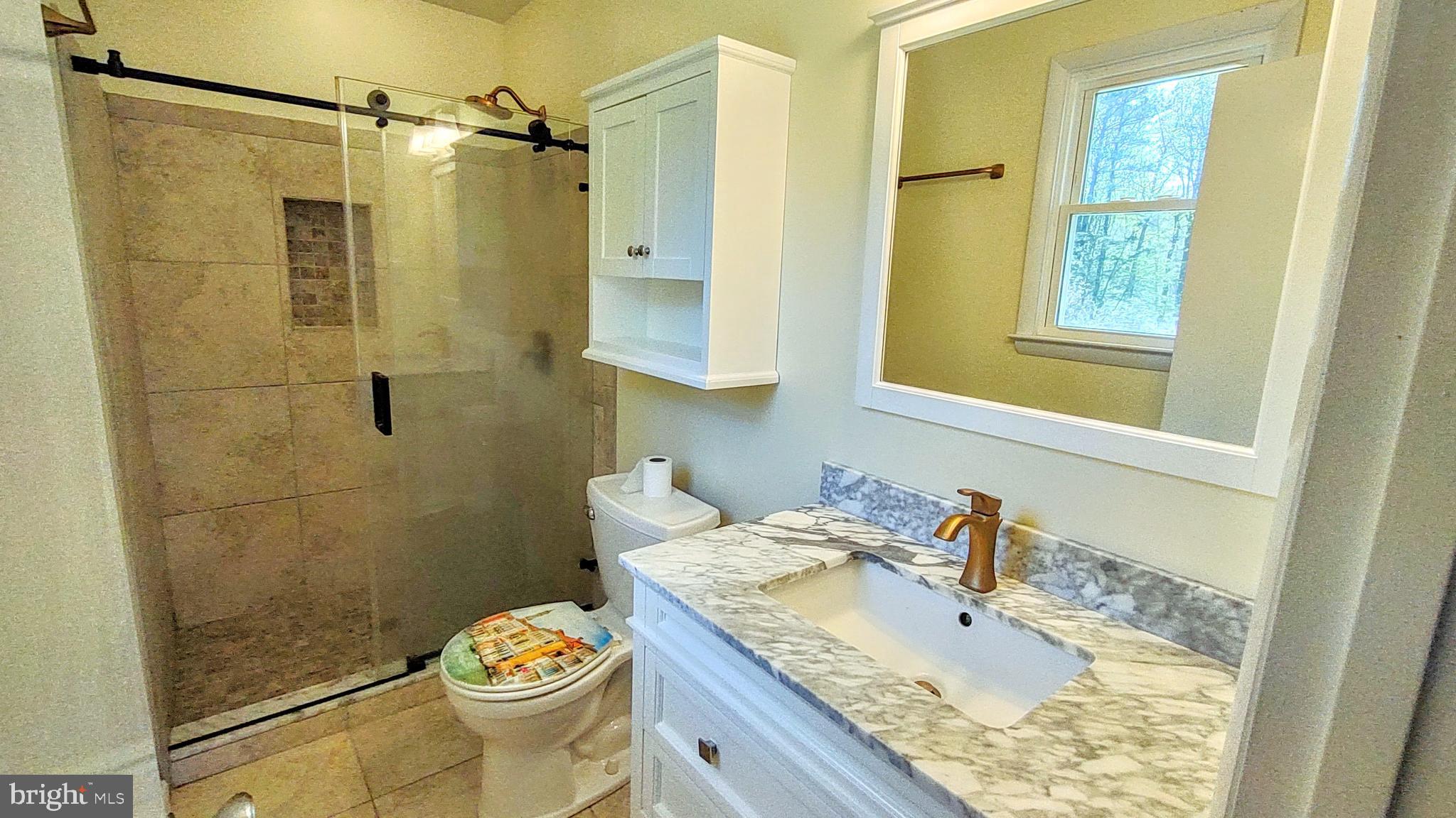 RED HILL - Residential