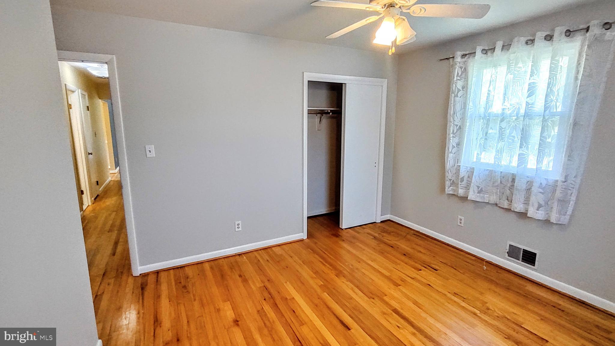 RED HILL - Residential