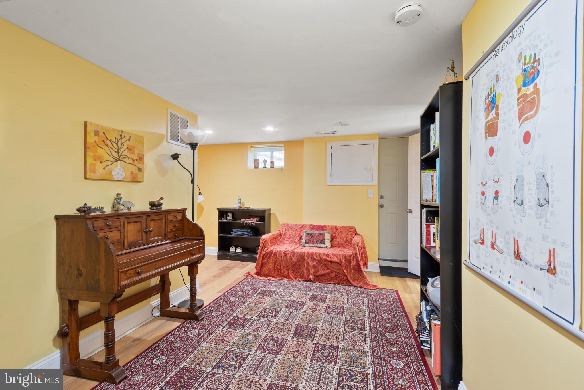 LAKE WALKER - Residential