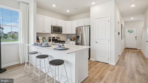 3 ANNA LANE WESTAMPTON NJ 08060
