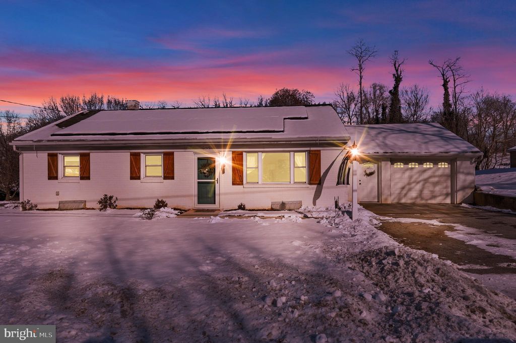 Photo of 257 Blue Rock Road, MILLERSVILLE, PA 17551 (MLS # PALA2063336)