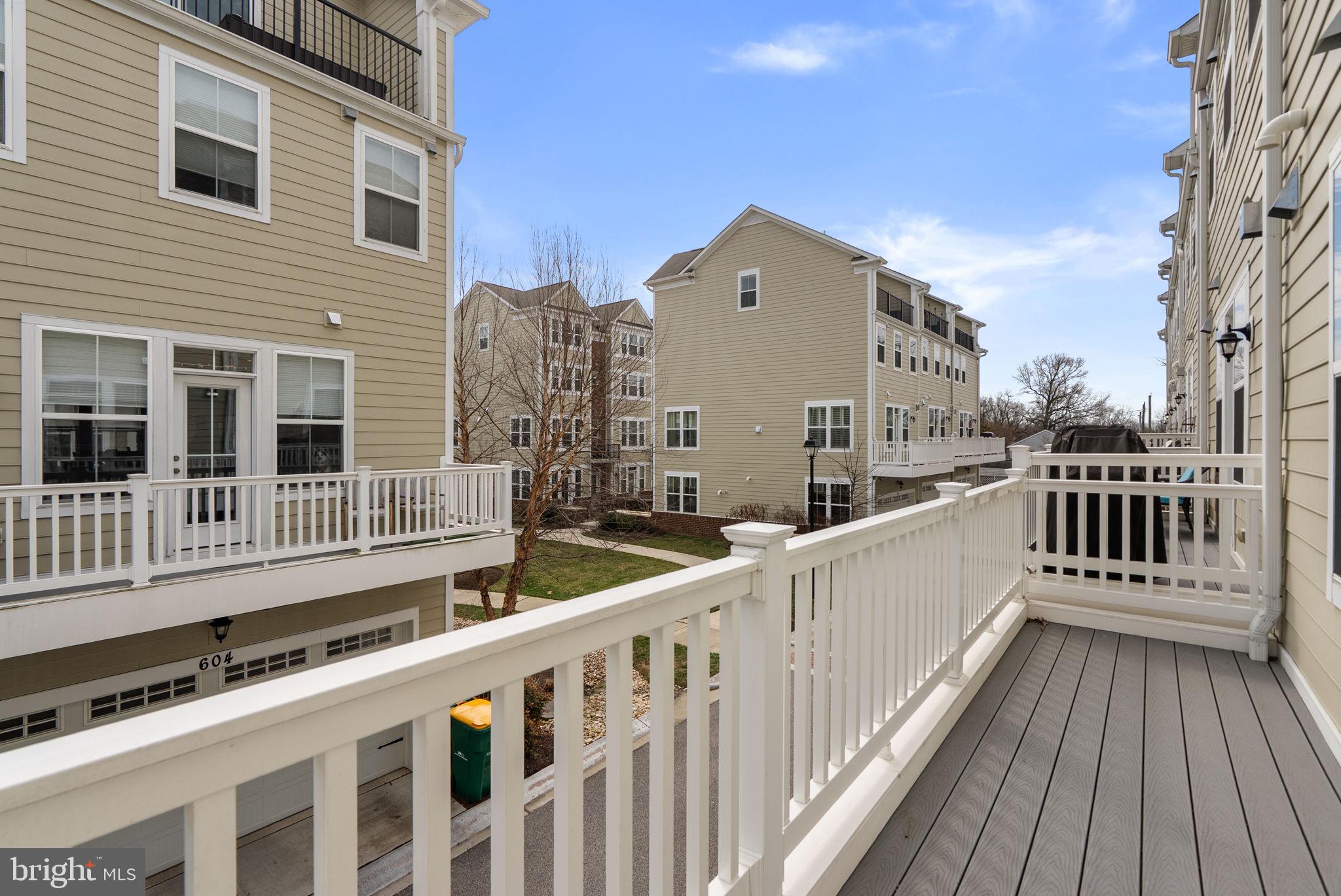 ANNAPOLIS TOWNES AT NEAL FARM - Residential