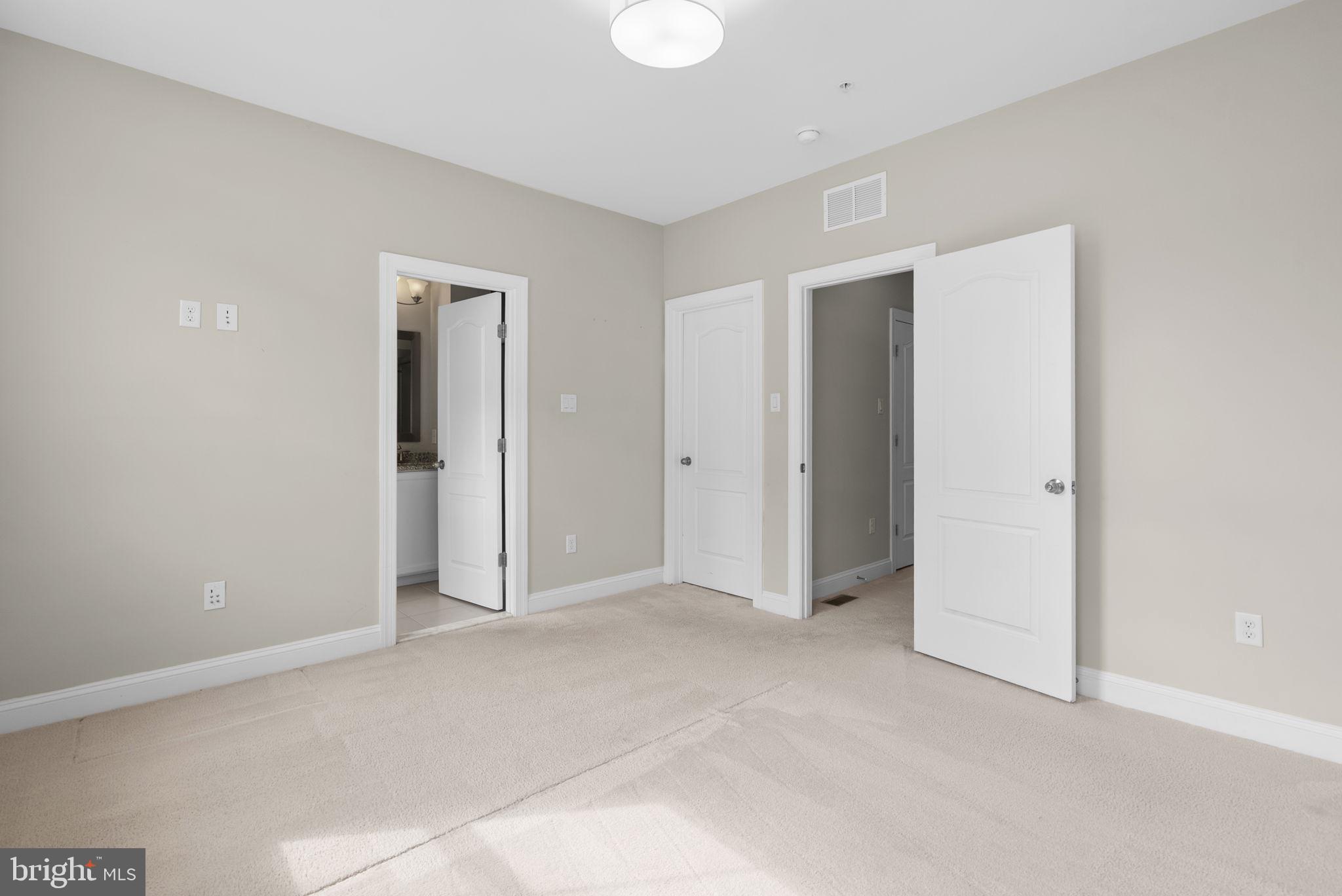 ANNAPOLIS TOWNES AT NEAL FARM - Residential