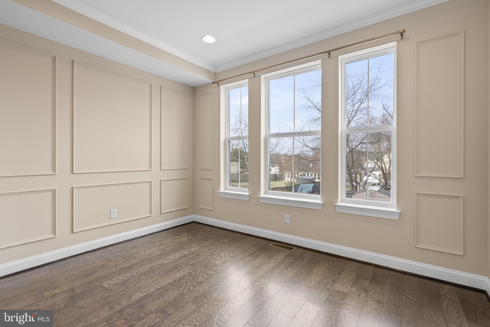 ANNAPOLIS TOWNES AT NEAL FARM - Residential