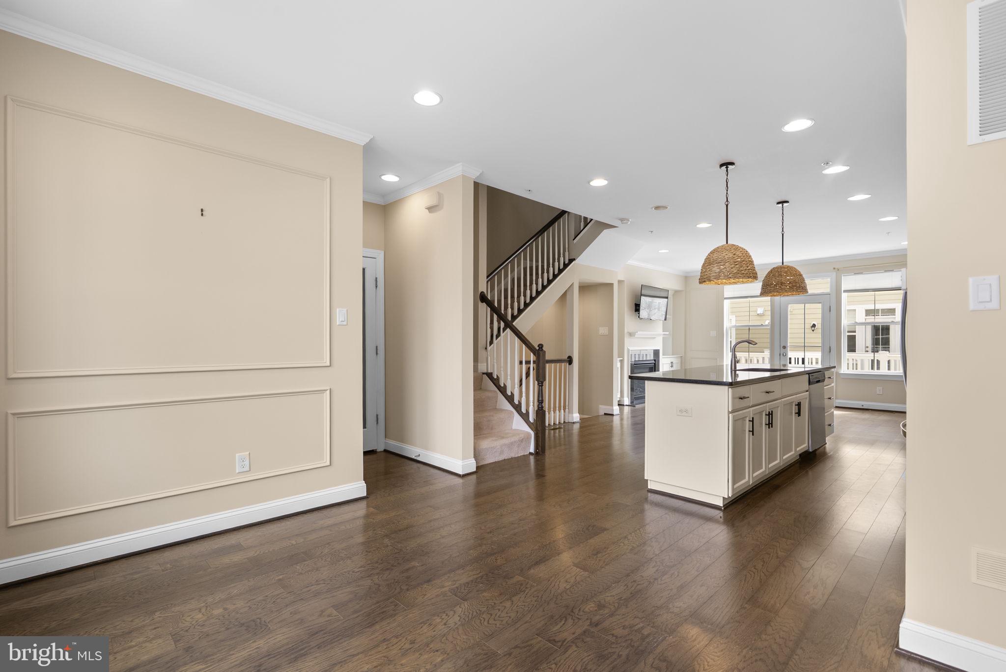 ANNAPOLIS TOWNES AT NEAL FARM - Residential