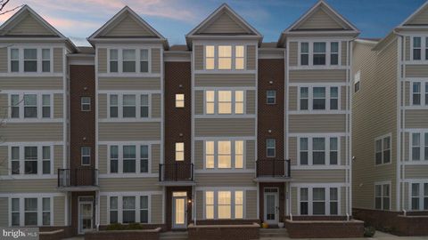 Photo of 504 Joseph Johnson Drive, ANNAPOLIS, MD 21401 (MLS # MDAA2139236)