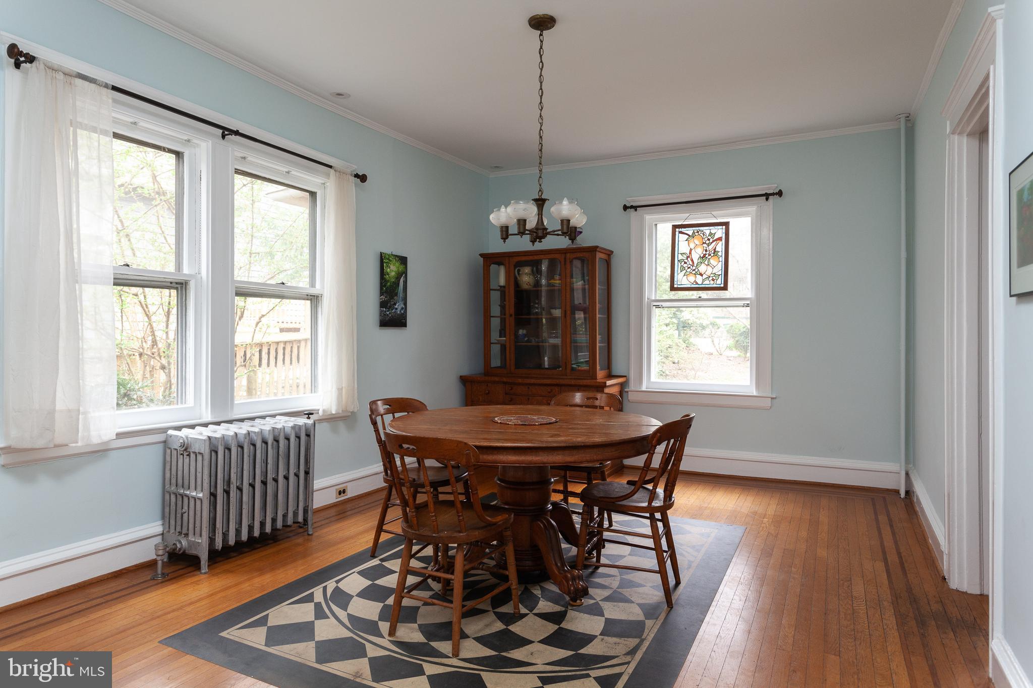 ROLAND PARK - Residential