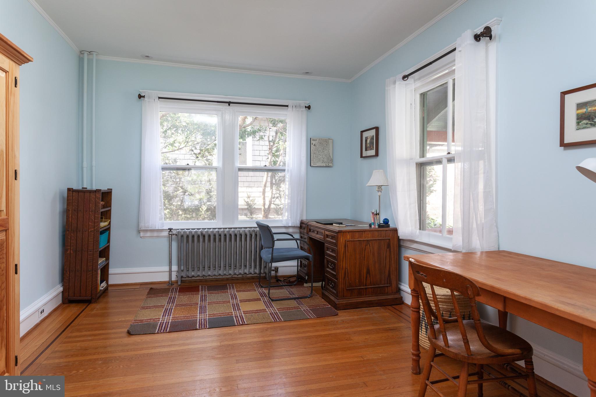 ROLAND PARK - Residential