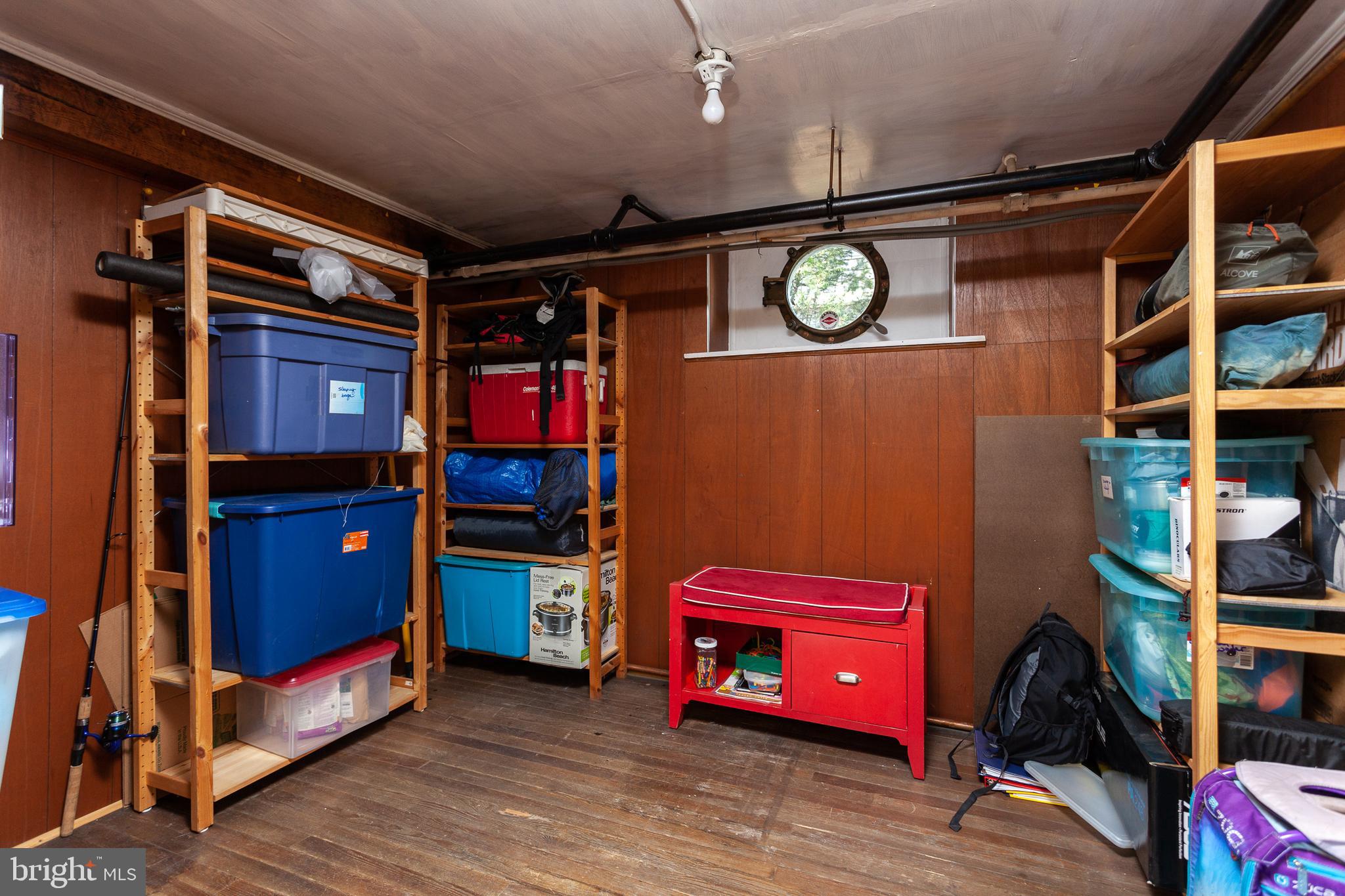 ROLAND PARK - Residential