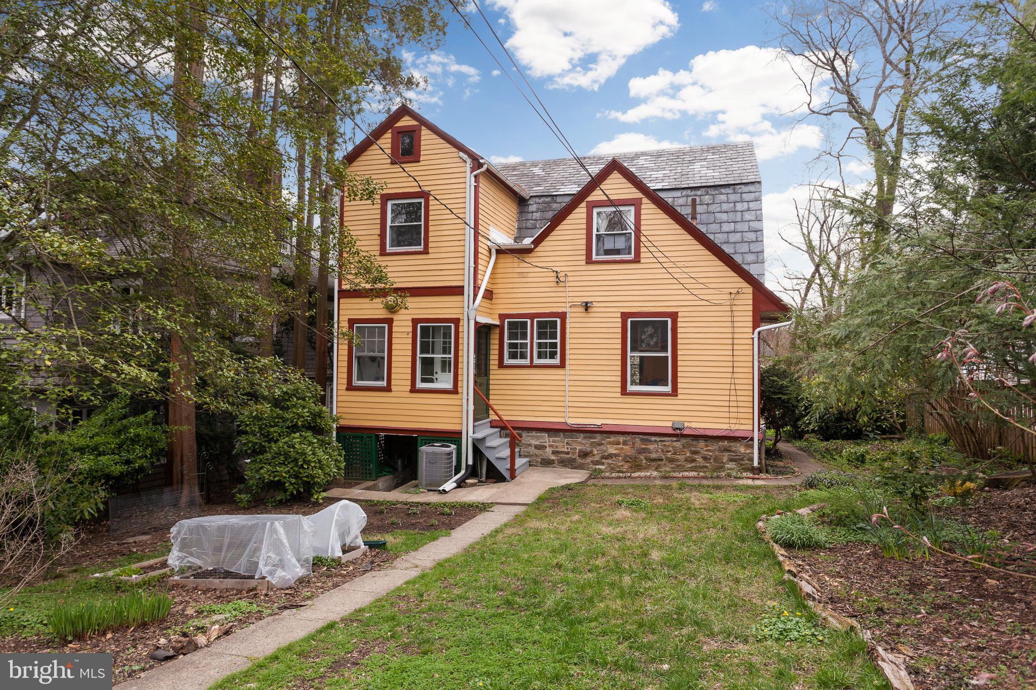 ROLAND PARK - Residential