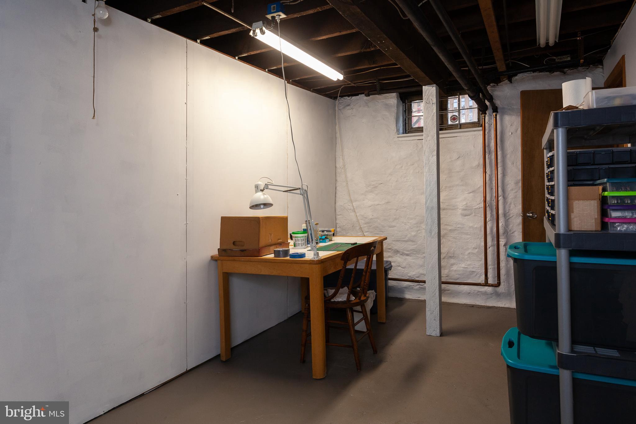 ROLAND PARK - Residential