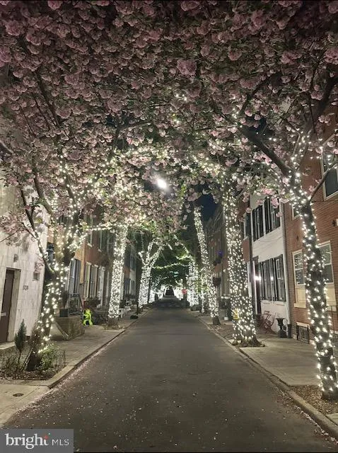 Philadelphia, Pennsylvania 19146, United States, 3 Bedrooms Bedrooms, ,2 BathroomsBathrooms,Residential,Coming Soon,227094