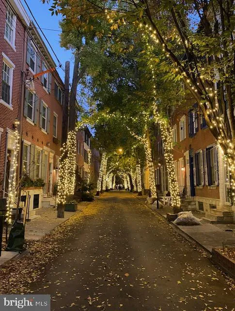 Philadelphia, Pennsylvania 19146, United States, 3 Bedrooms Bedrooms, ,2 BathroomsBathrooms,Residential,Coming Soon,227094