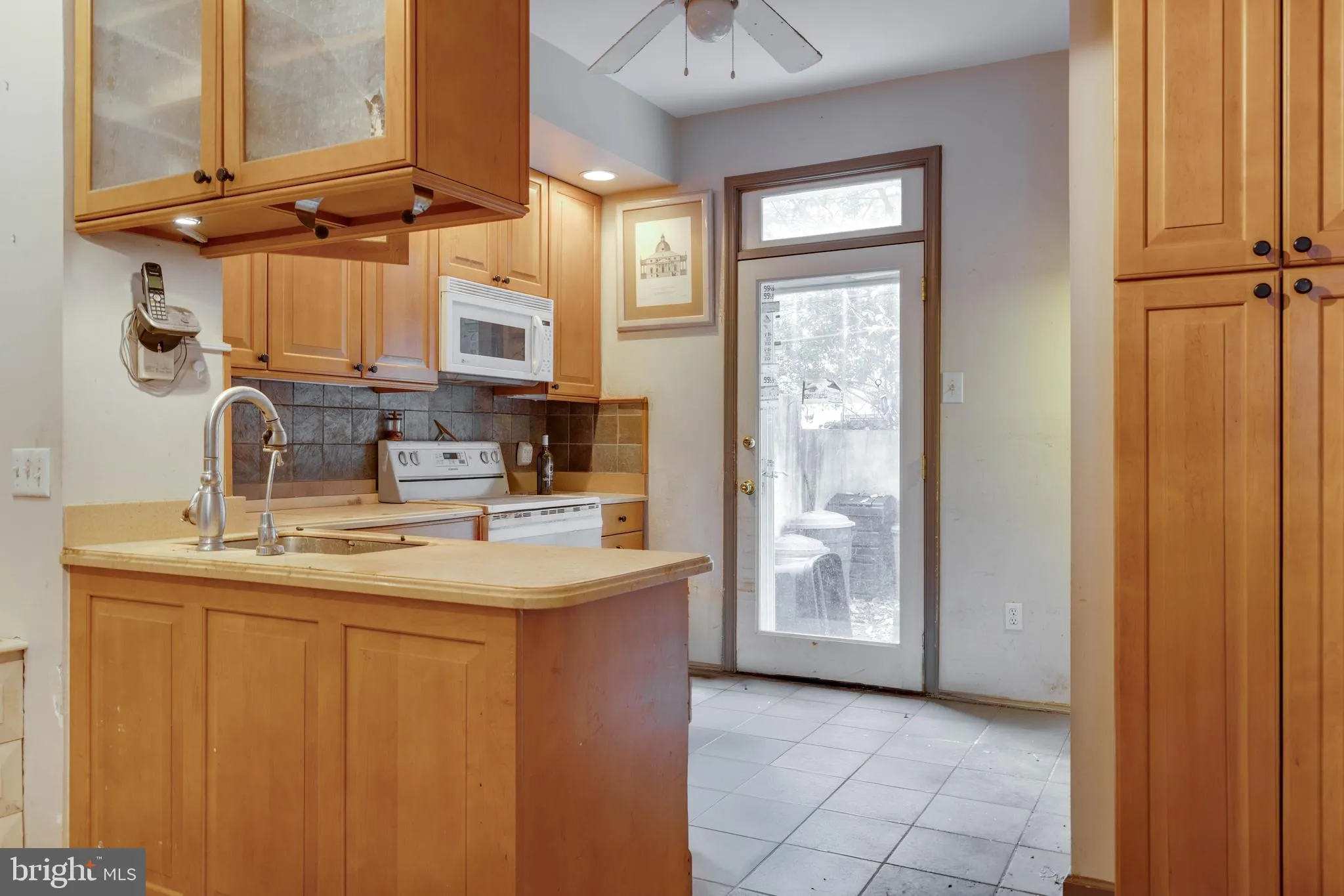 Philadelphia, Pennsylvania 19146, United States, 3 Bedrooms Bedrooms, ,2 BathroomsBathrooms,Residential,Coming Soon,227094