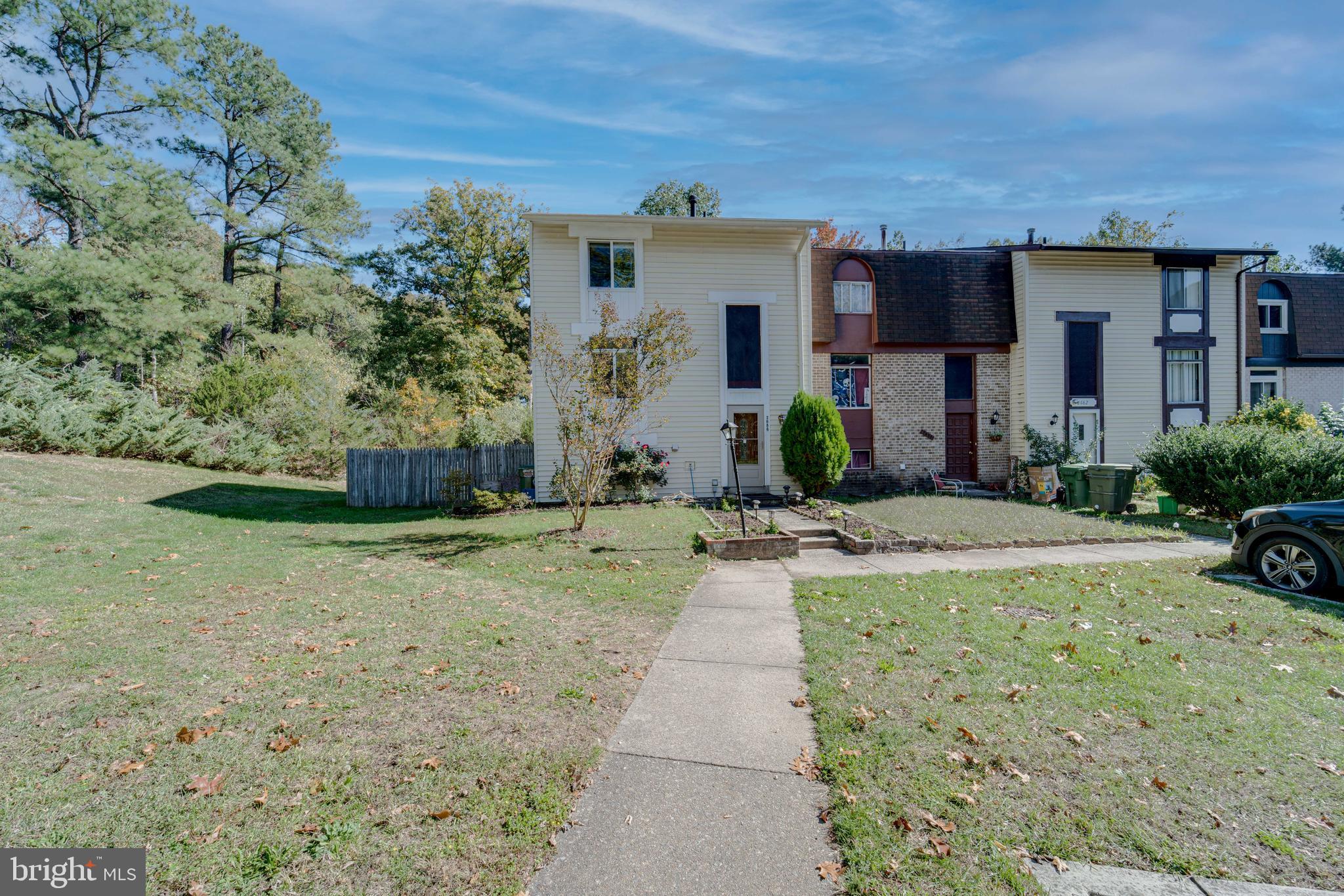 LAKE RIDGE - Residential