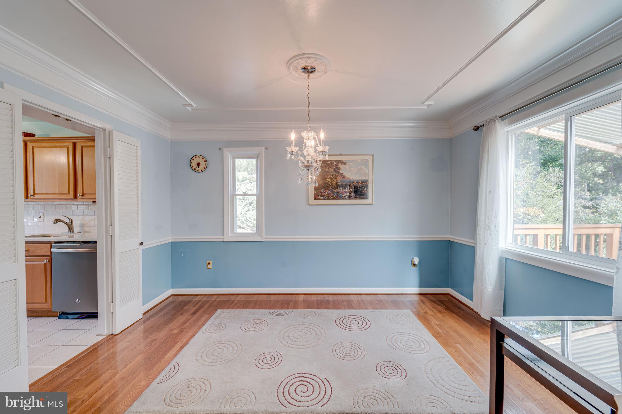 LAKE RIDGE - Residential