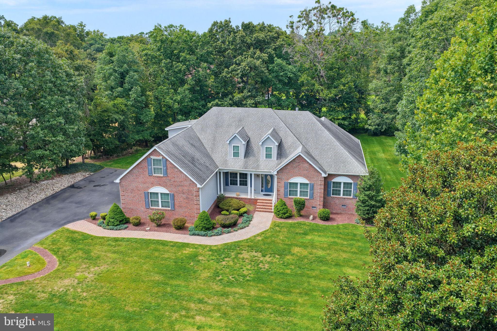 9 SANDPEBBLE DRIVE