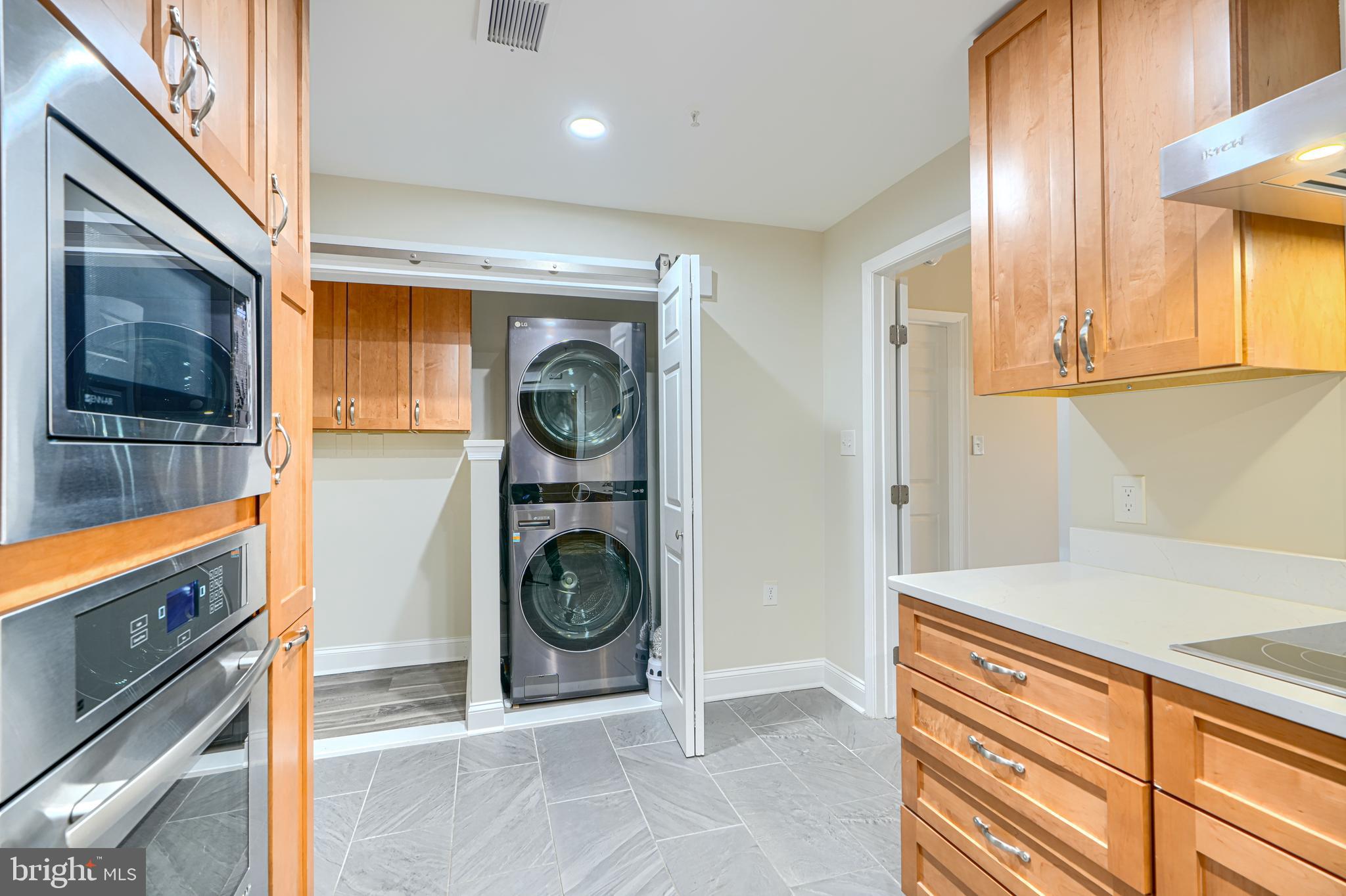 TUSCANY-CANTERBURY - Residential