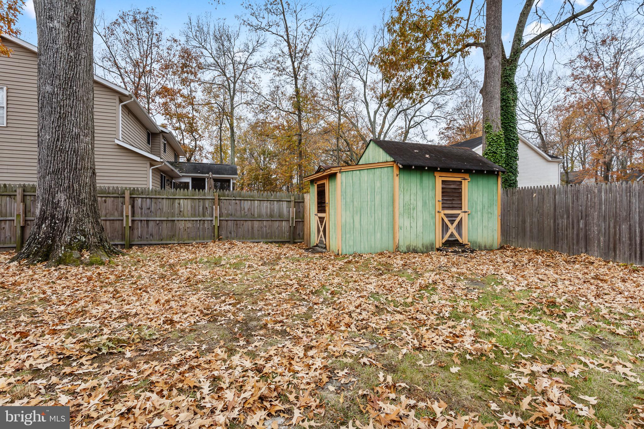 AVALON SHORES - Residential