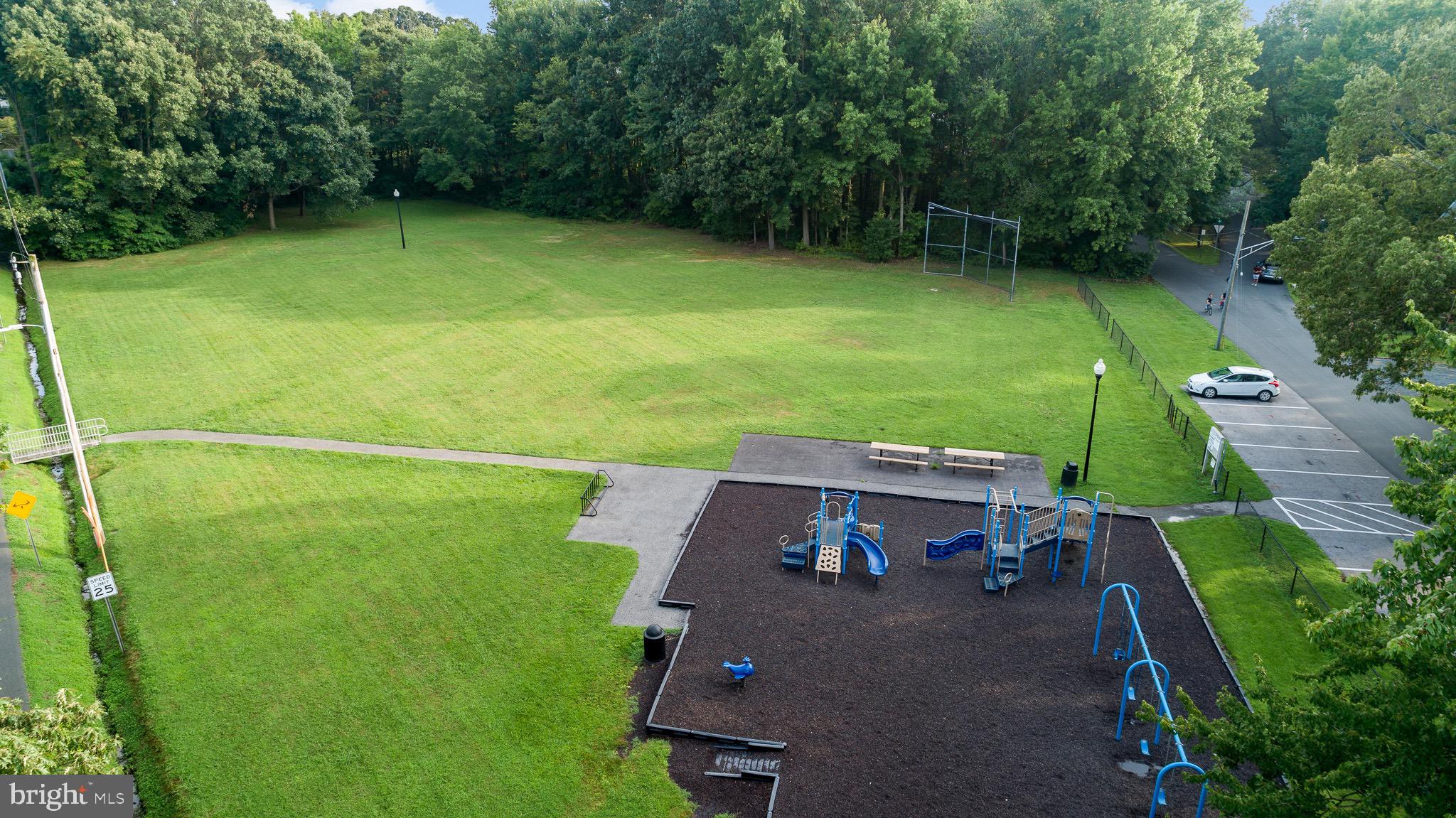 AVALON SHORES - Residential