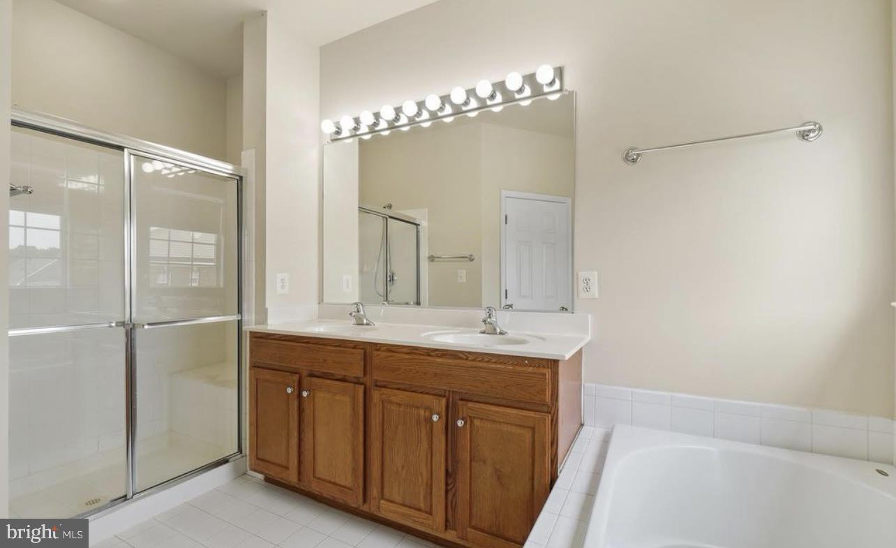 FAIRWOOD - Residential Lease