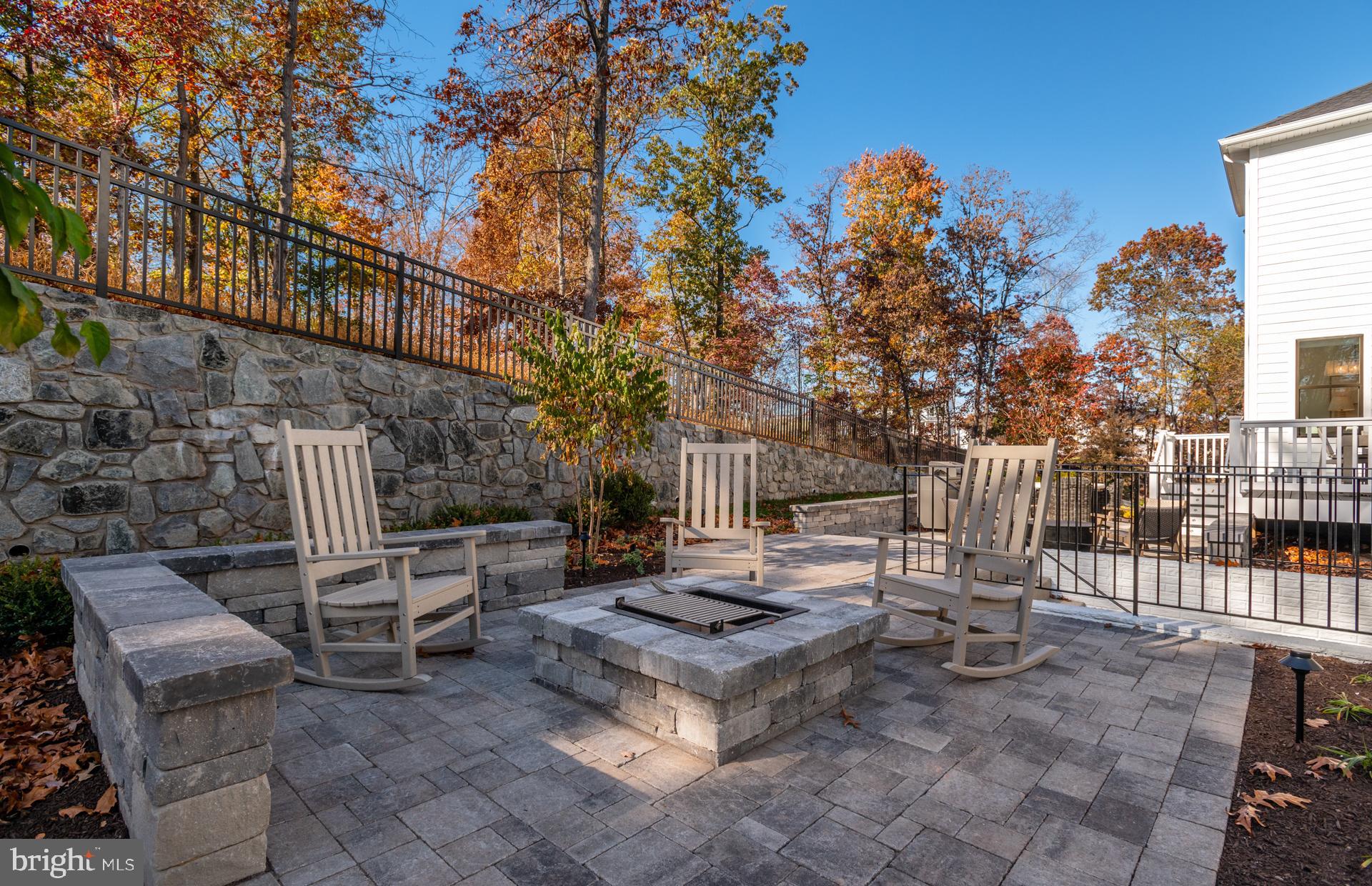 CATTAIL RUN - Residential