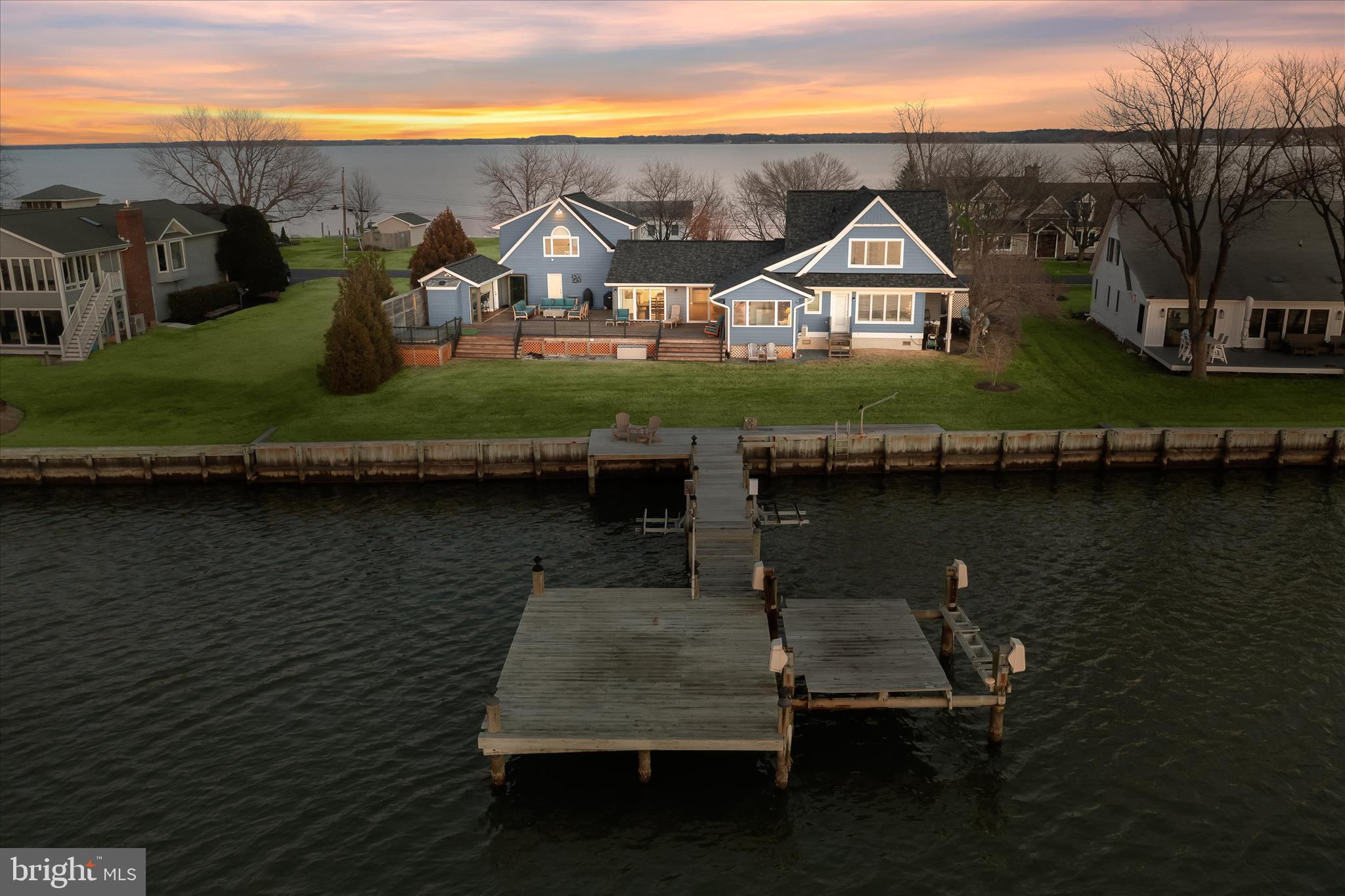 LONG POINT - Residential