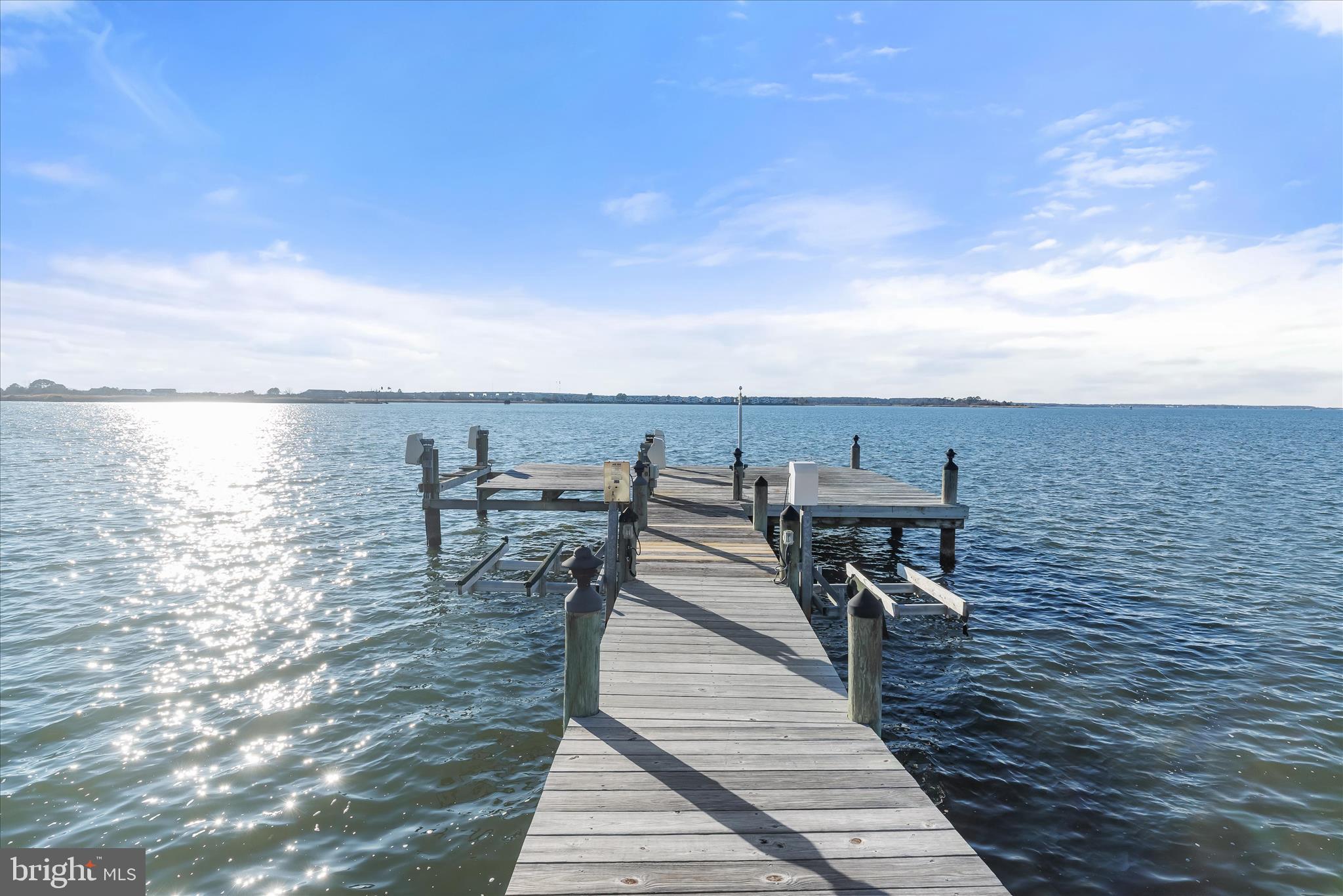 LONG POINT - Residential