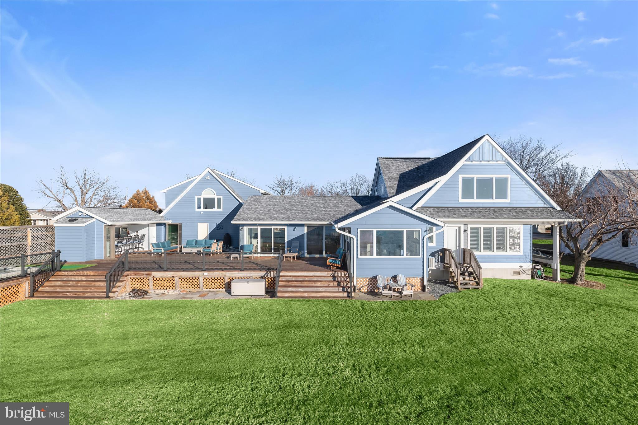 LONG POINT - Residential