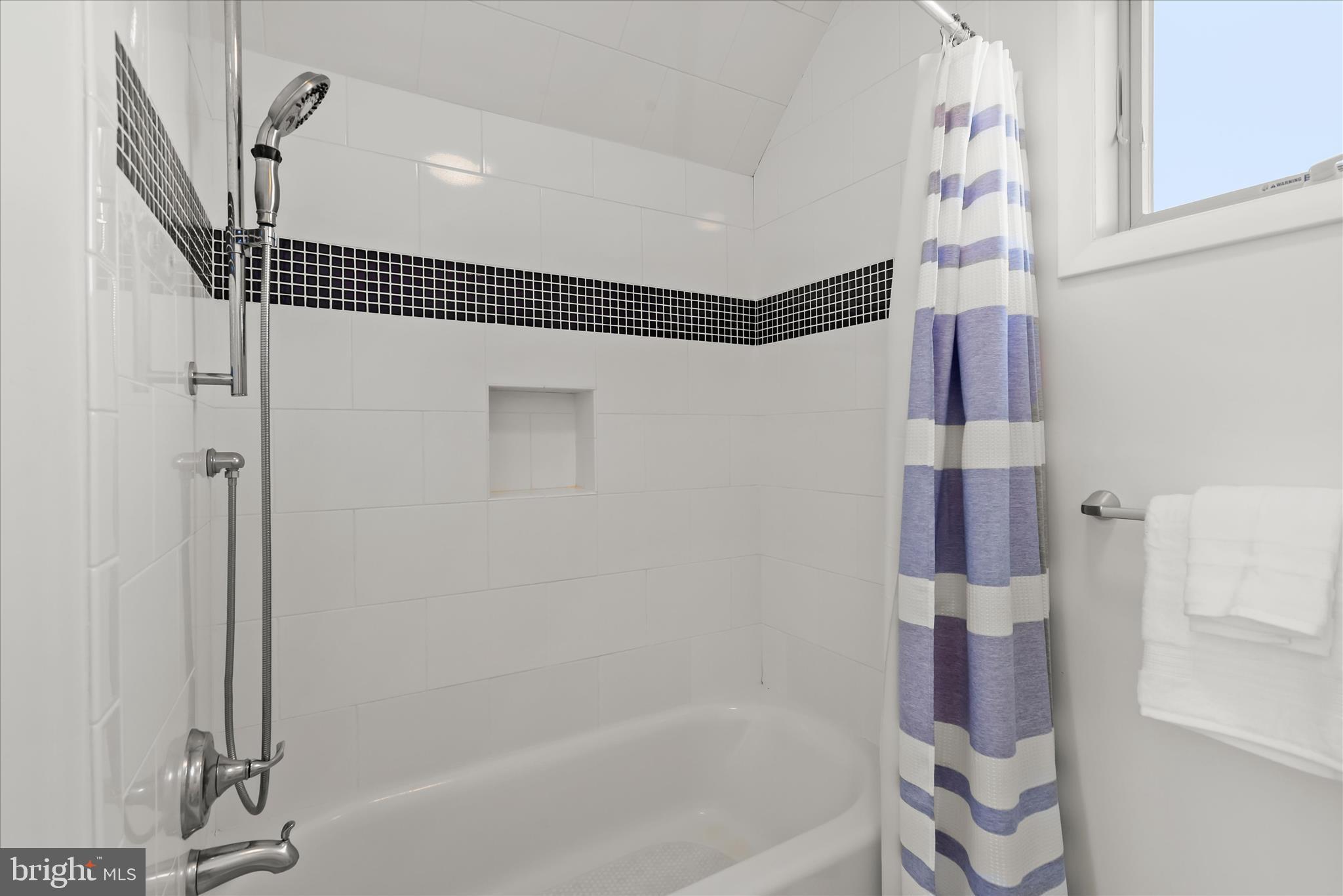 LONG POINT - Residential