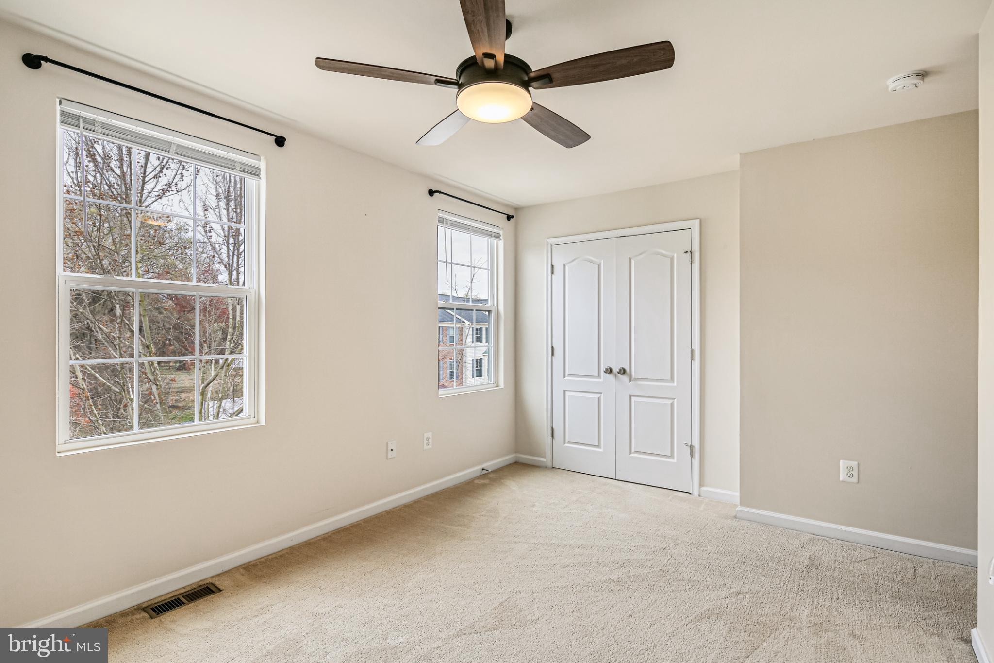 TANYARD SPRINGS TOWNHOMES - Residential