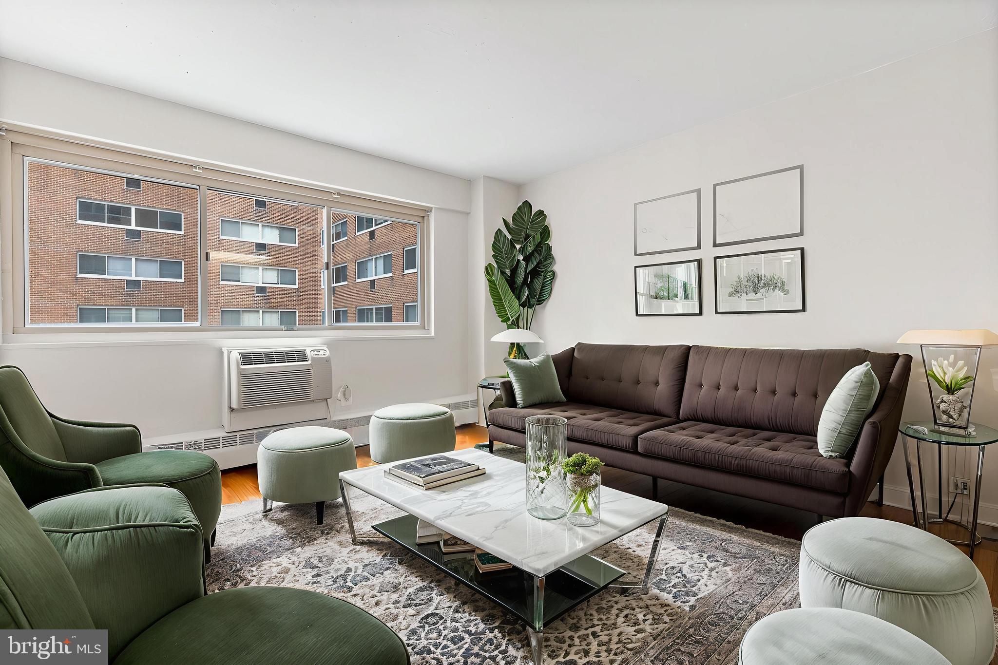 Welcome to Unit 920, a modern oasis in Philadelphia's vibrant River West Condominium. This chic 1 bedroom, 1 bathroom home offers an open concept floor plan, inviting natural light to flow through the space. ALL UTILITIES are covered in the monthly condo fee!!
Step into a freshly updated kitchen featuring contemporary finishes, perfect for whipping up your favorite meals. The sleek hardwood floors and oversized windows create an airy atmosphere.
Residents enjoy a suite of top-notch amenities including a concierge and doorman service, and a secure entrance with a security gate and system. Fitness enthusiasts will appreciate the fully equipped gym, while the game room and resident's lounge offer spaces to unwind and socialize.
Situated in a midrise building with elevator access, Unit 920 is the ideal urban retreat offering comfort and convenience. Embrace city living with ease and style in this pet-friendly residence.
Building Amenities include: Dynamic Center City Location, Magnificent City Views, 24-Hour Lobby Attendant, Professionally Designed Fitness Center, Minutes to Public Transportation and Major Highways, Individually Controlled Cooling Systems, Telephone Intercom w/ Push Button Admittance, Business Center with High Speed Internet Access and Conference Room, On-Site Laundry Facilities, Convenient Dining Locale Walking Distance to Jefferson Hospital, Pennsylvania Hospital, Drexel U and UPenn, Rittenhouse Square and Market Street Station!